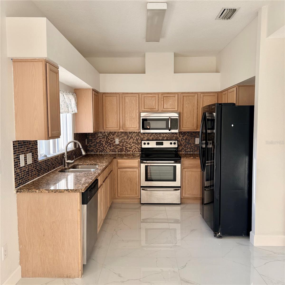 4978 TRINIDAD DR — photo 14