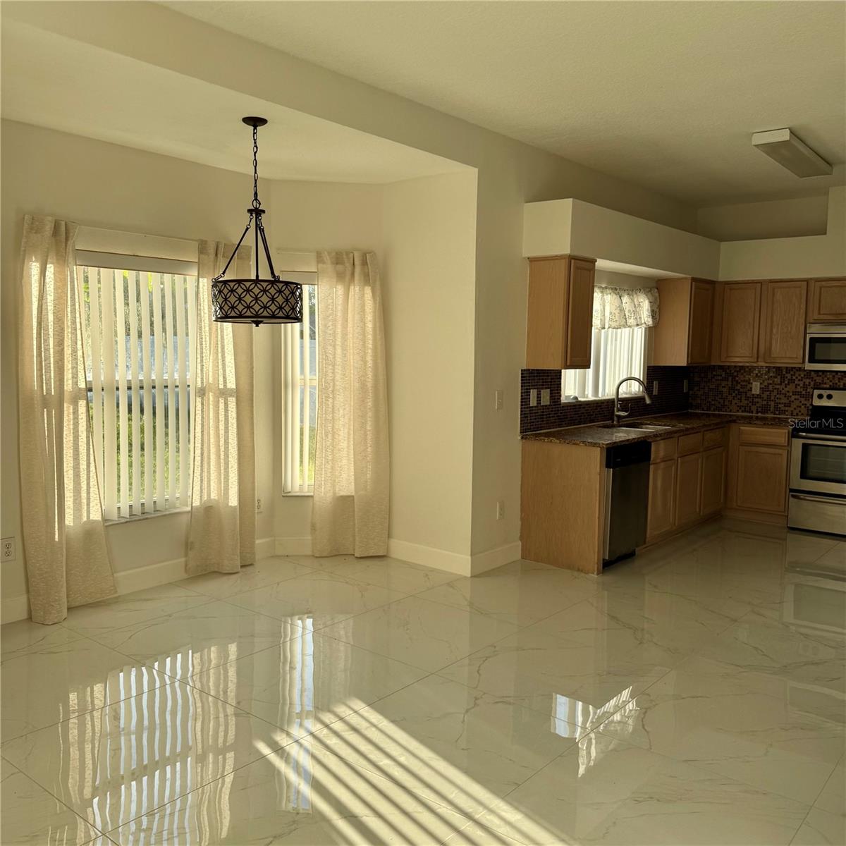 4978 TRINIDAD DR — photo 9