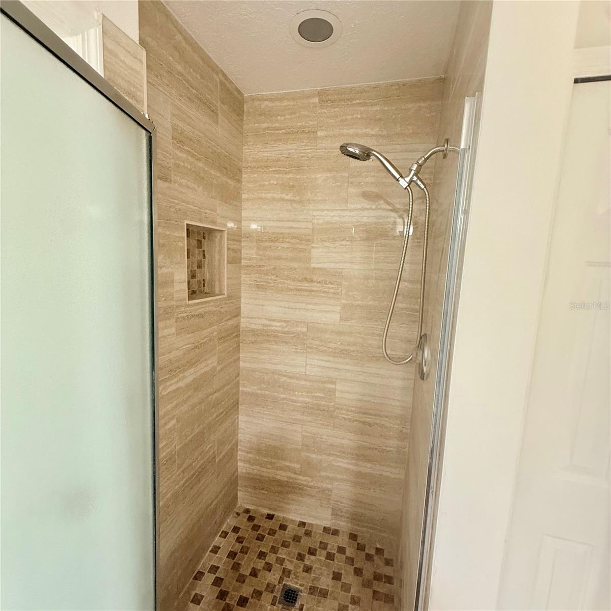 4978 TRINIDAD DR — photo 22