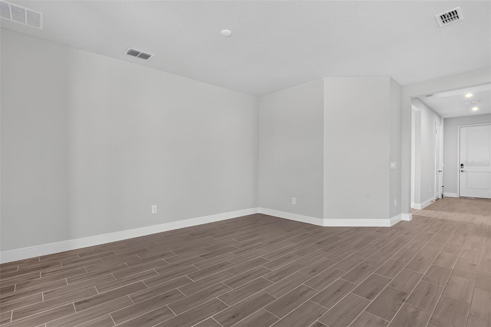 12324 49TH ST E — photo 7