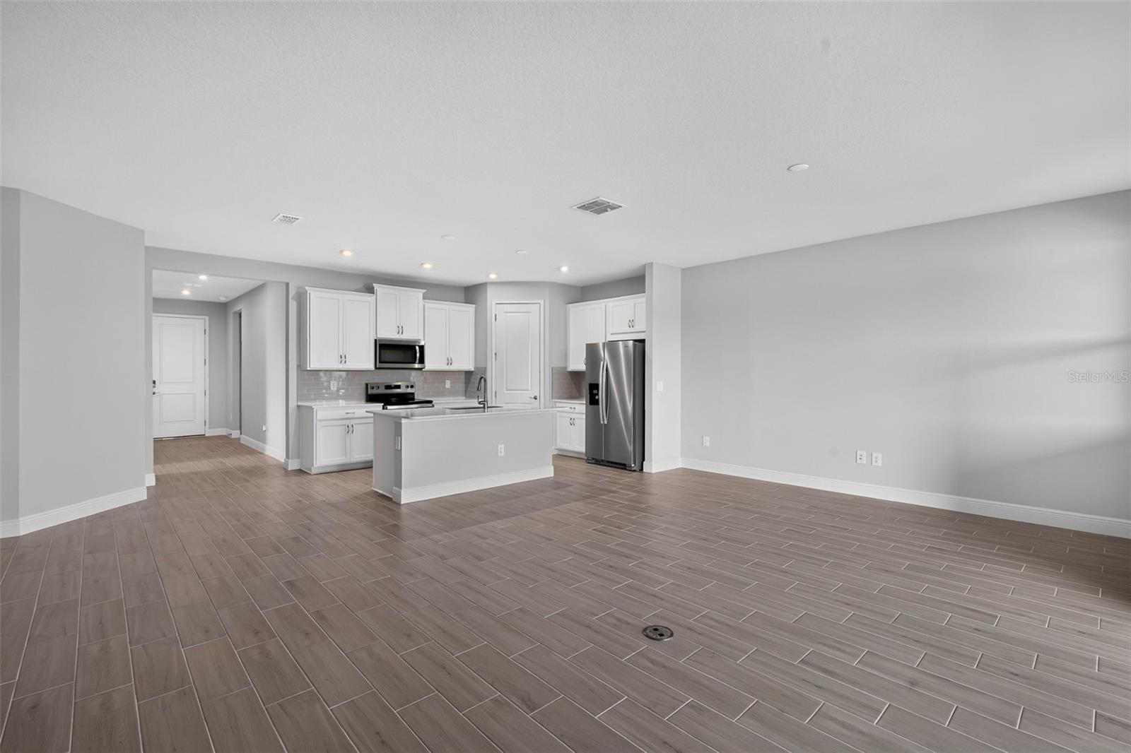 12324 49TH ST E — photo 8