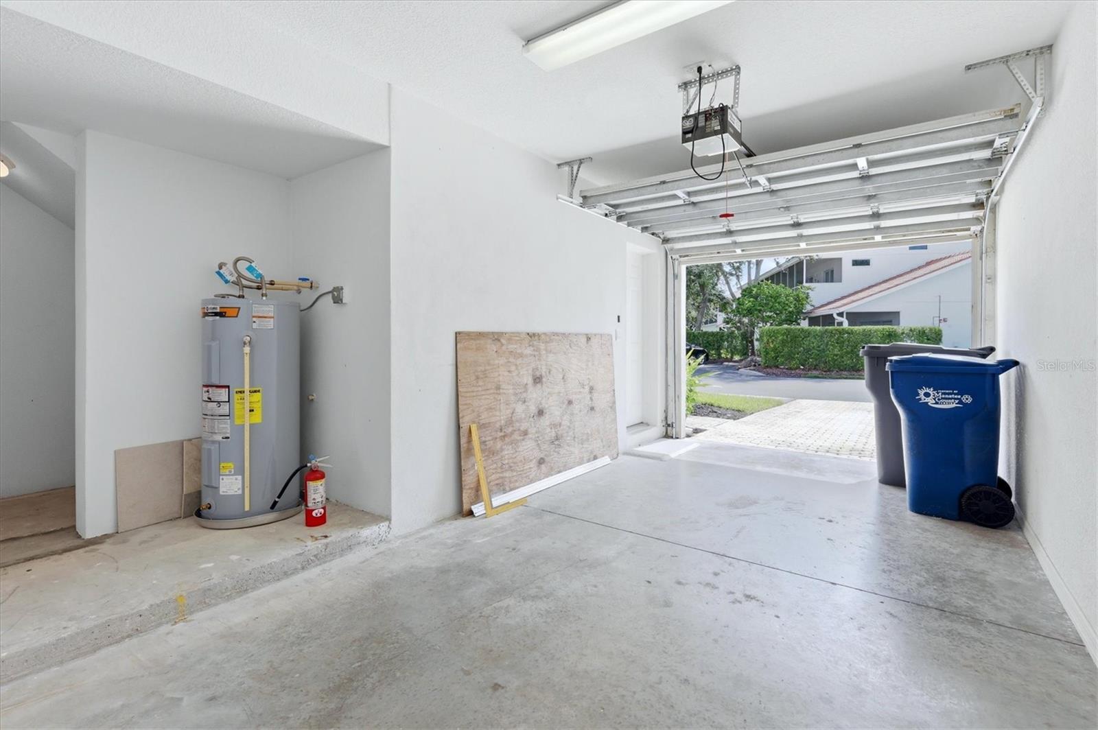 7644 MARSH ORCHID CIR — photo 22