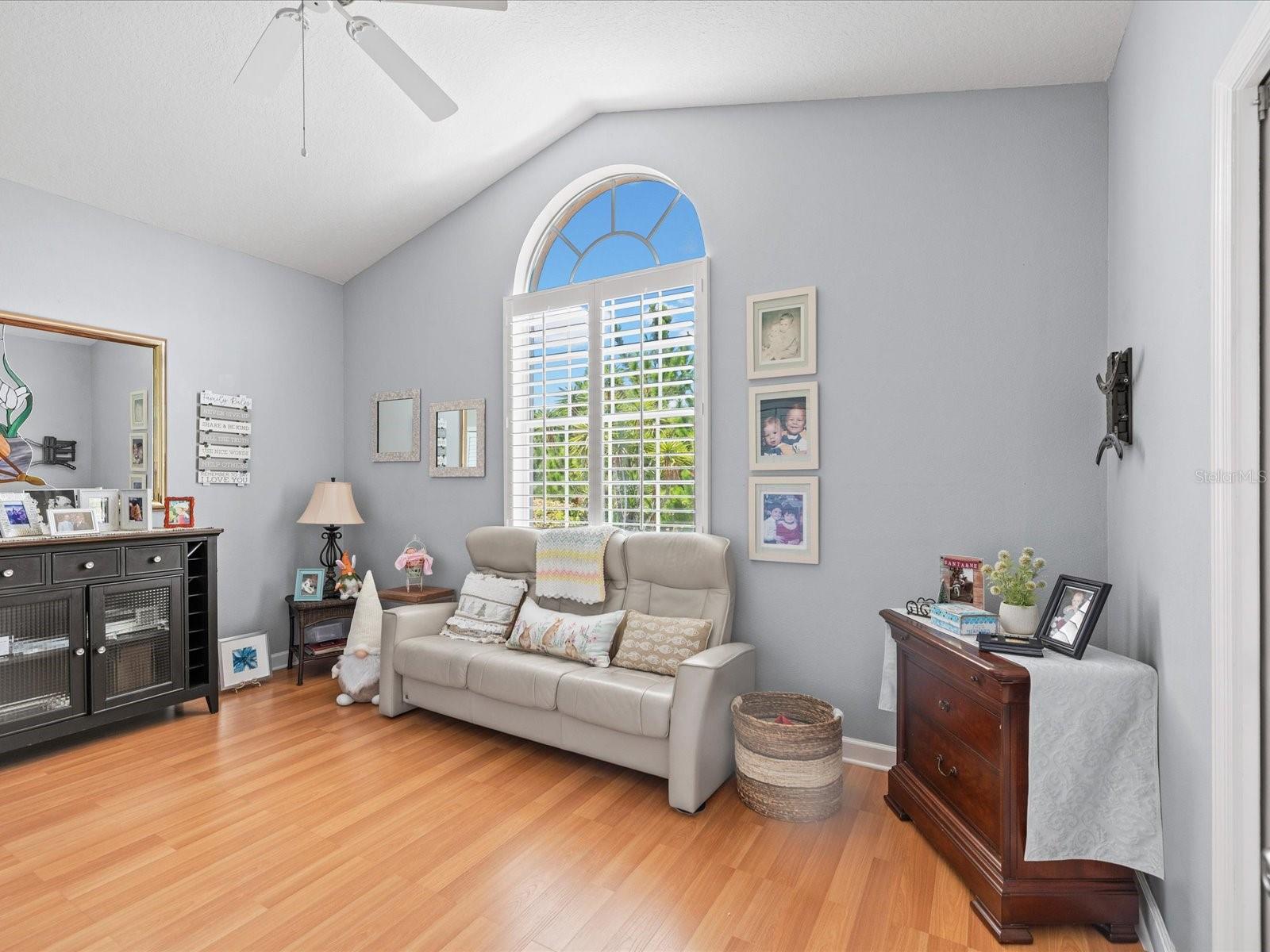 8101 MORNING VIEW DR — photo 31