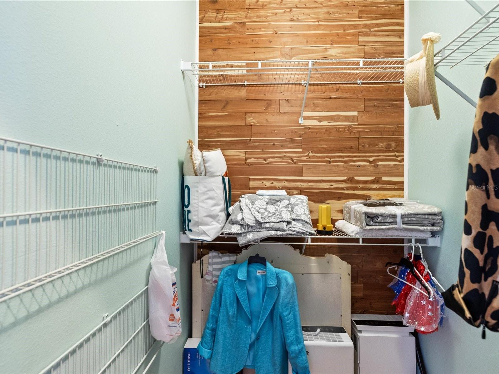 8101 MORNING VIEW DR — photo 23