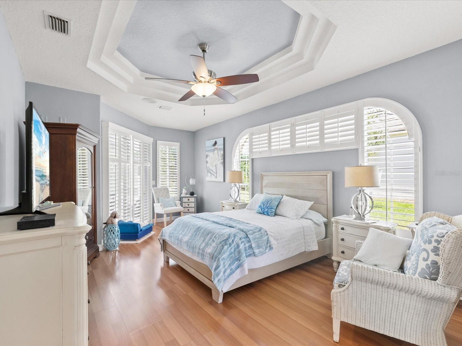 8101 MORNING VIEW DR — photo 4
