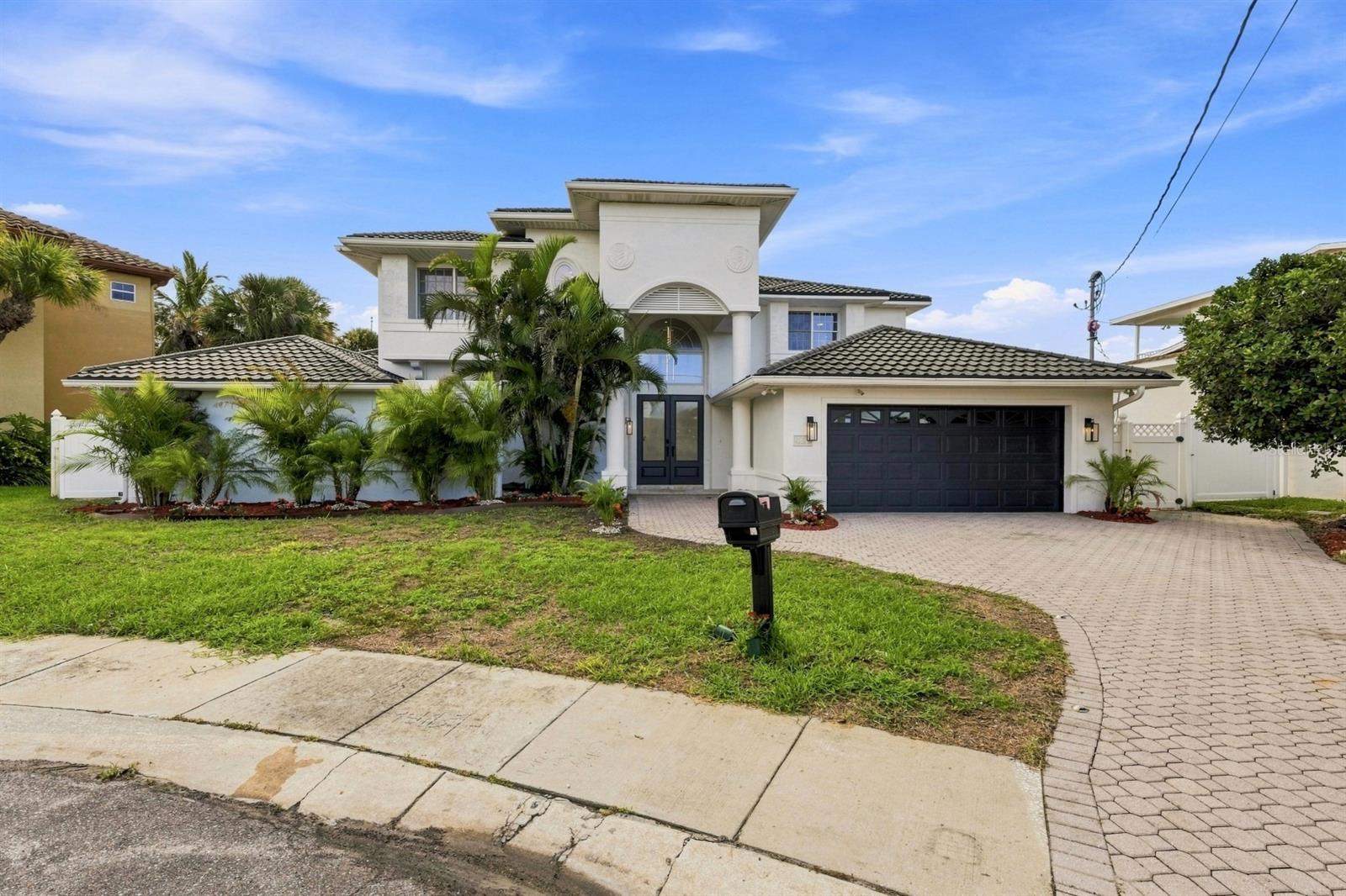 461 PALM IS NE — photo 4