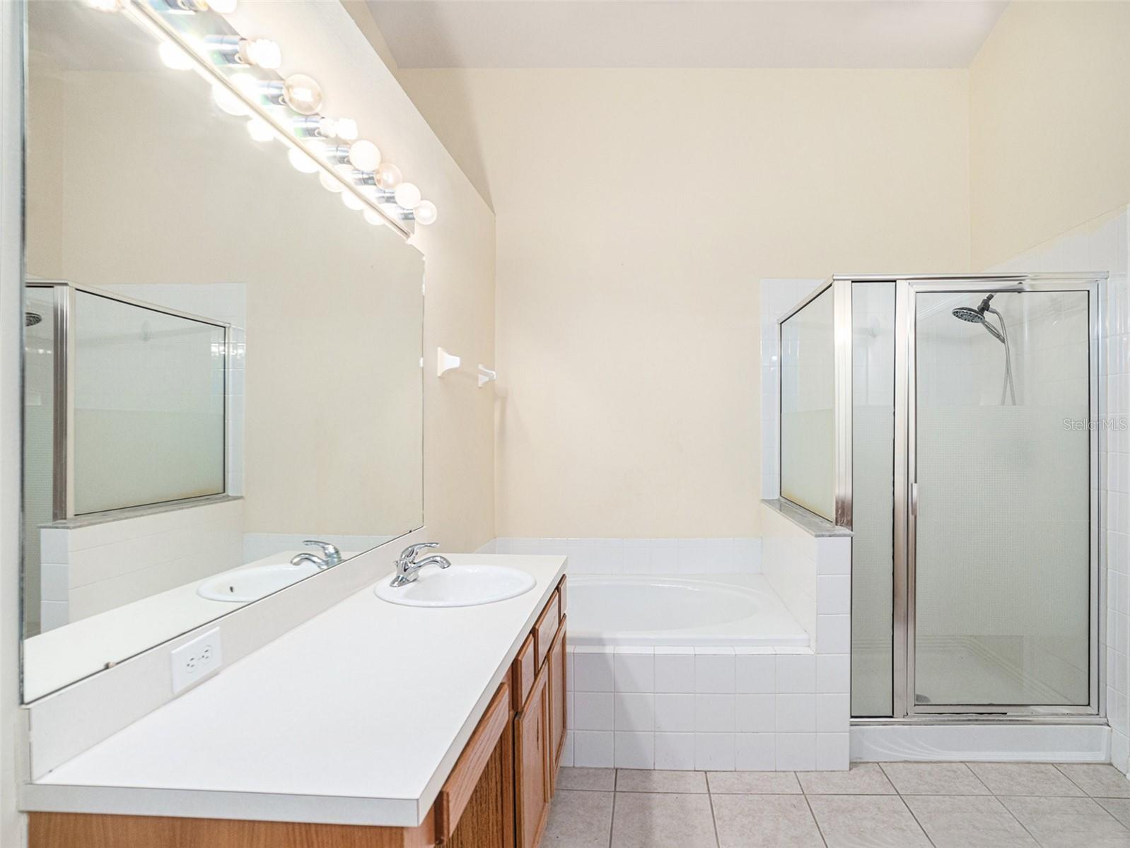 11440 MISTY ISLE LN — photo 13