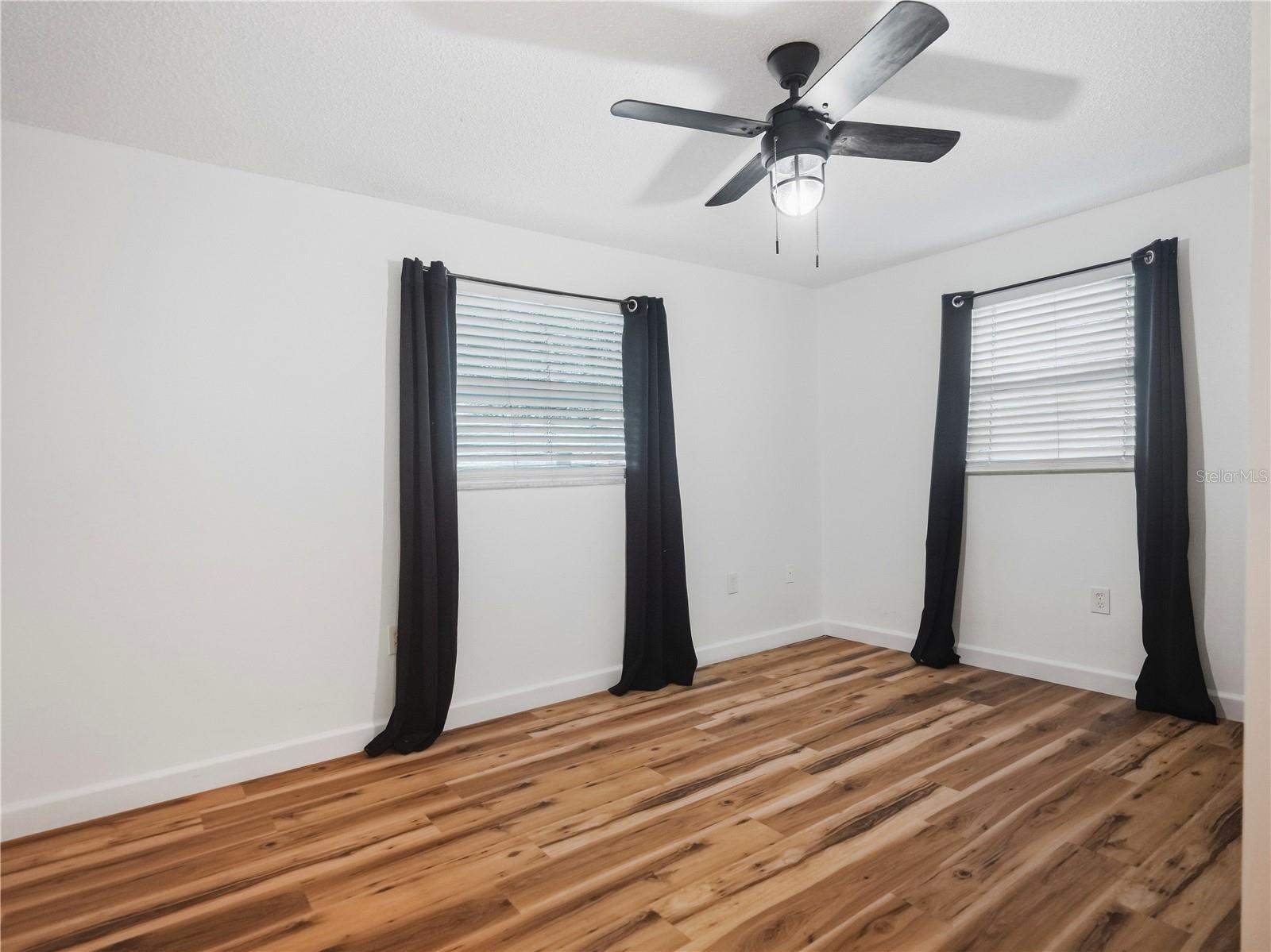 8104 BADGER LN — photo 17