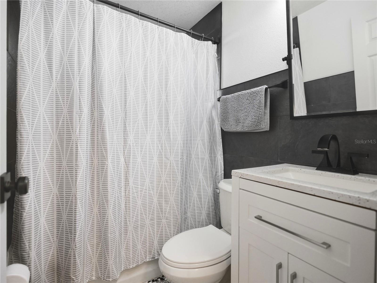 8104 BADGER LN — photo 20