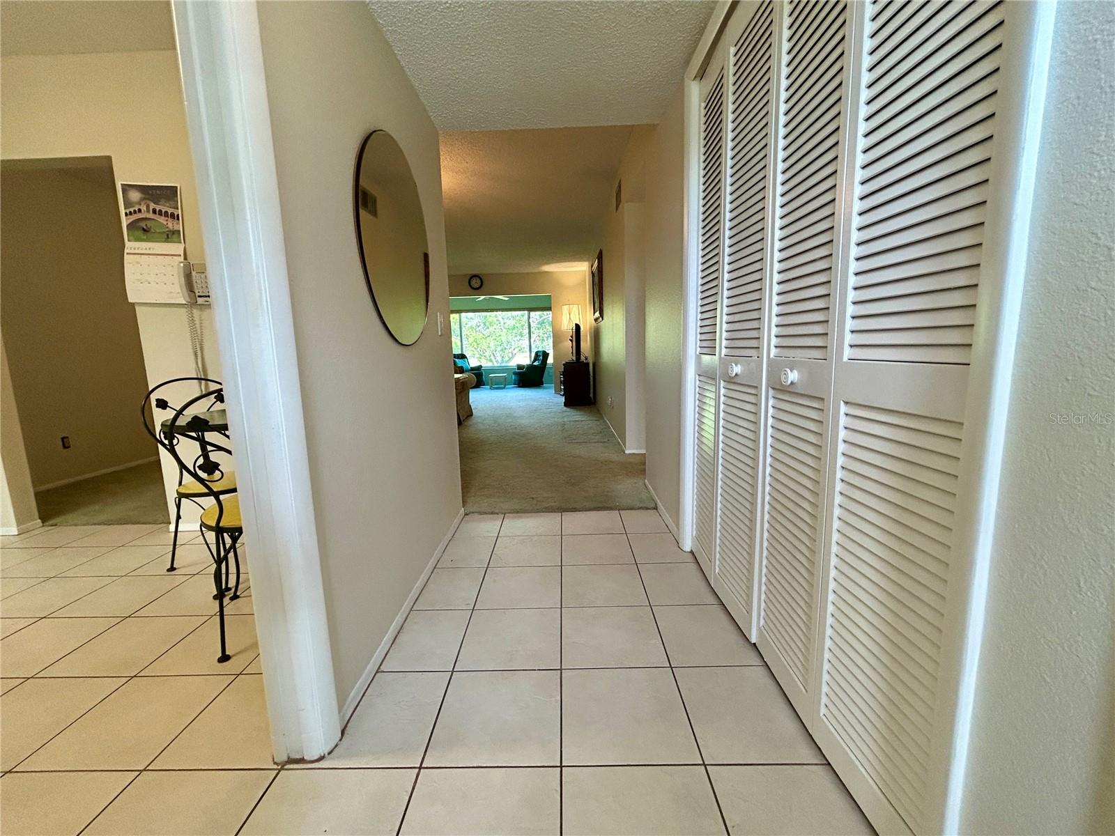 2340 GRECIAN WAY #38 — photo 5