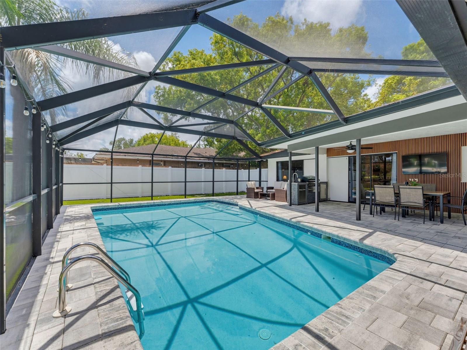 2121 BEECHER RD — photo 25