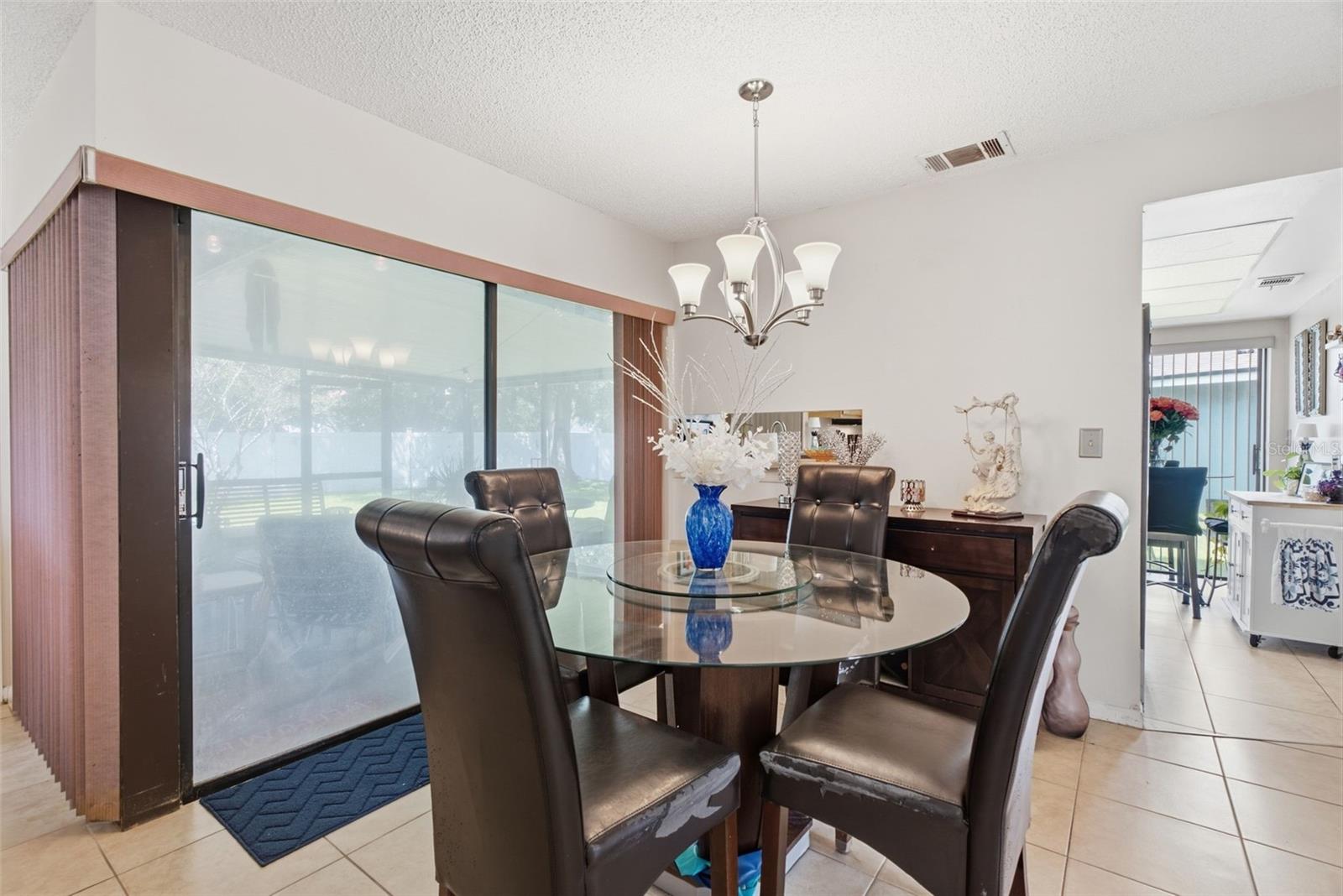 10816 FAIRFIELD VILLAGE DR — photo 11