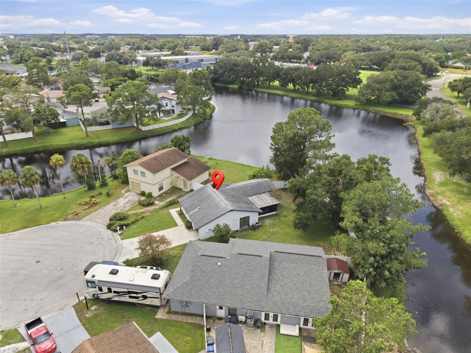 10816 FAIRFIELD VILLAGE DR — photo 30
