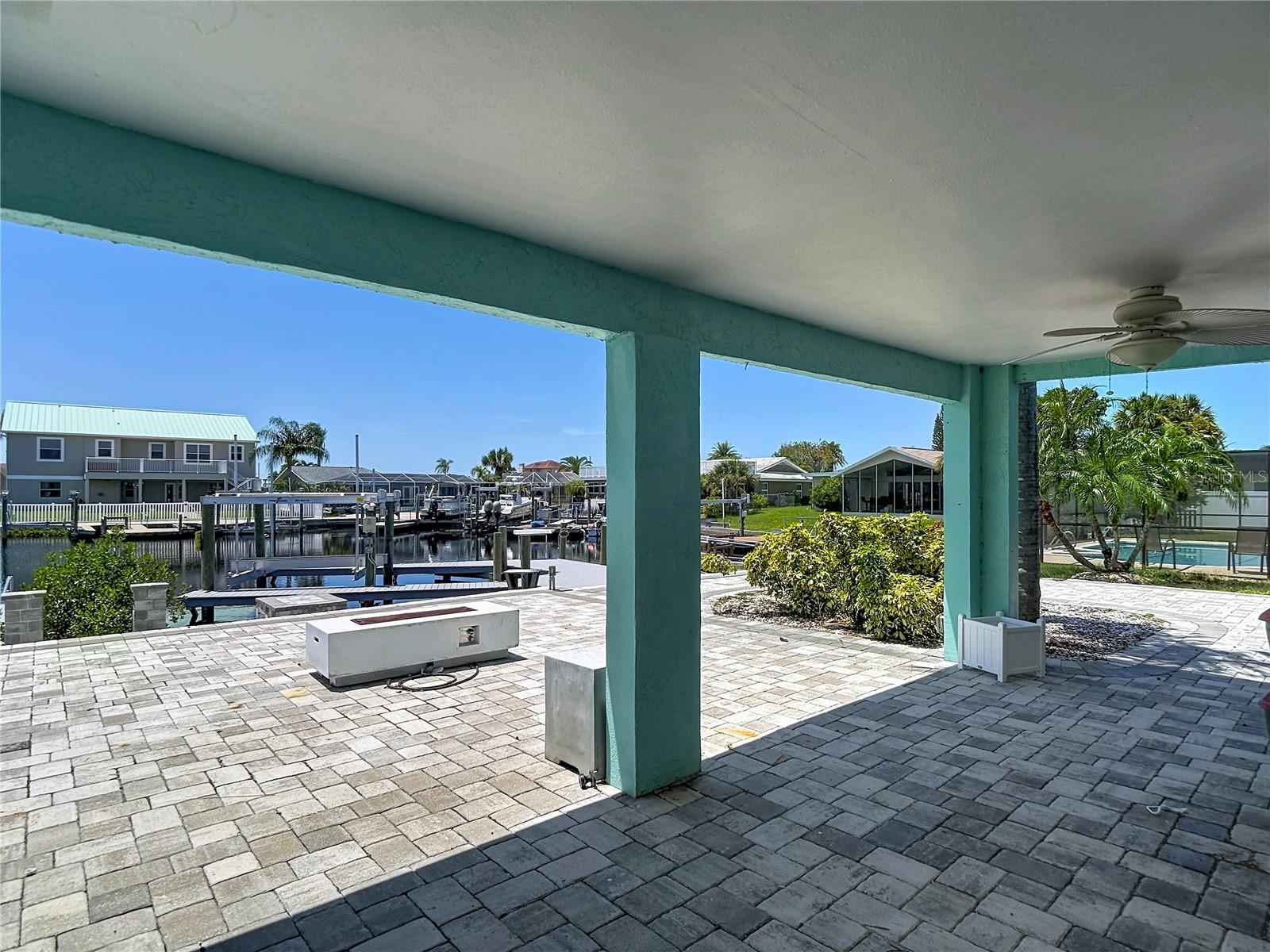 3516 FLORAMAR TER — photo 52