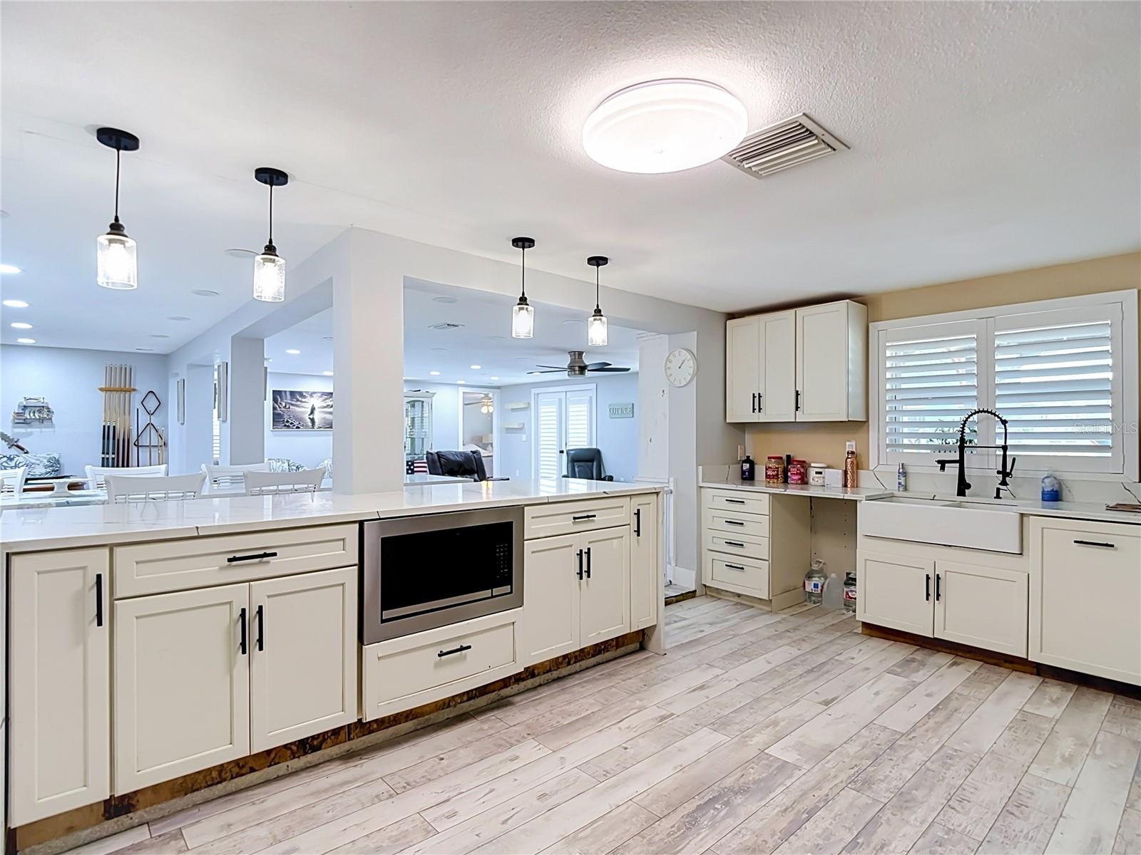 3516 FLORAMAR TER — photo 20