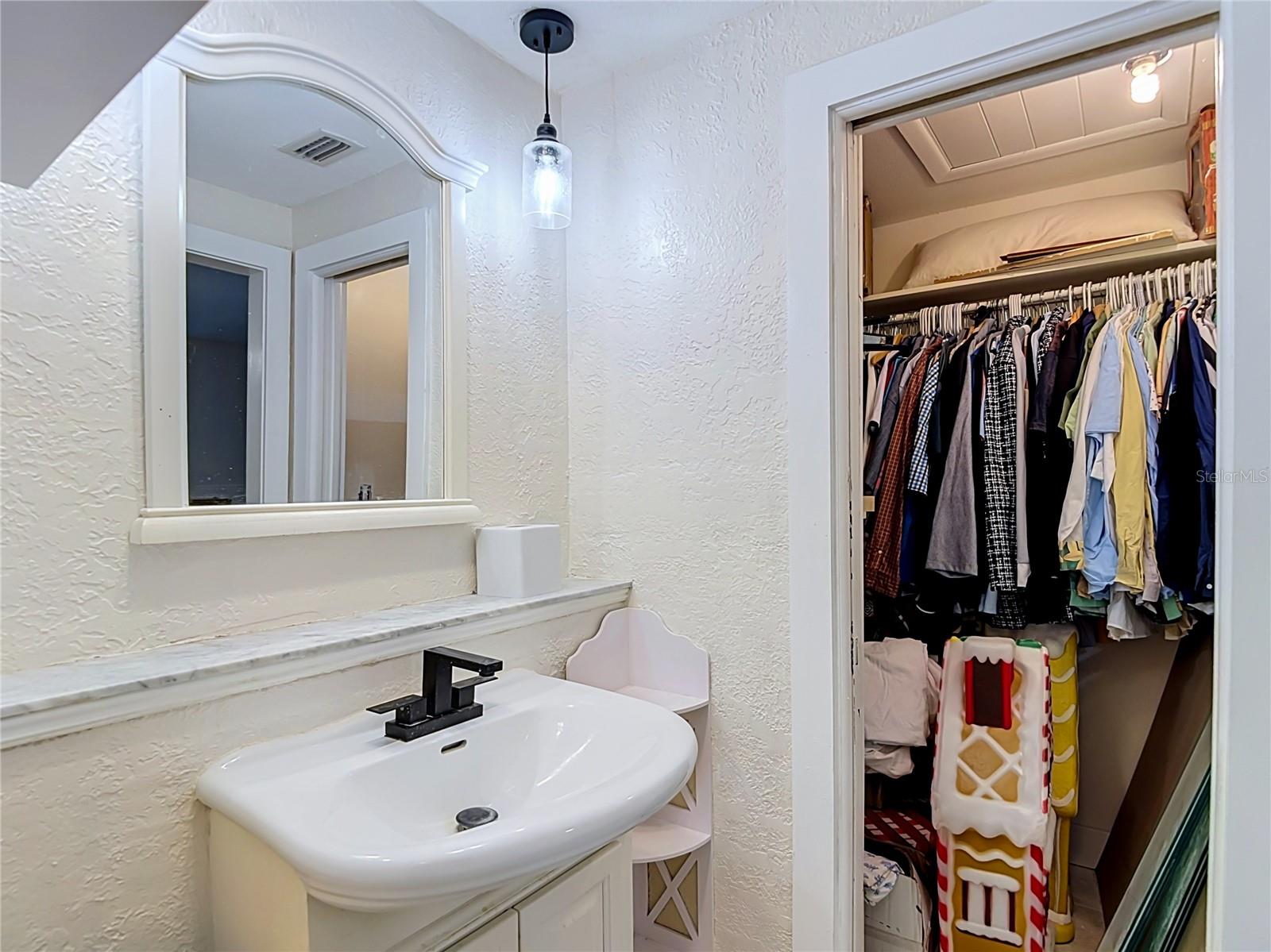 3516 FLORAMAR TER — photo 50