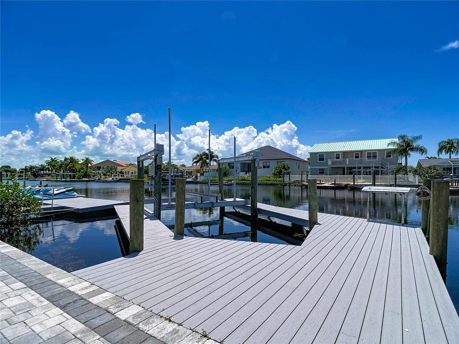 3516 FLORAMAR TER — photo 69