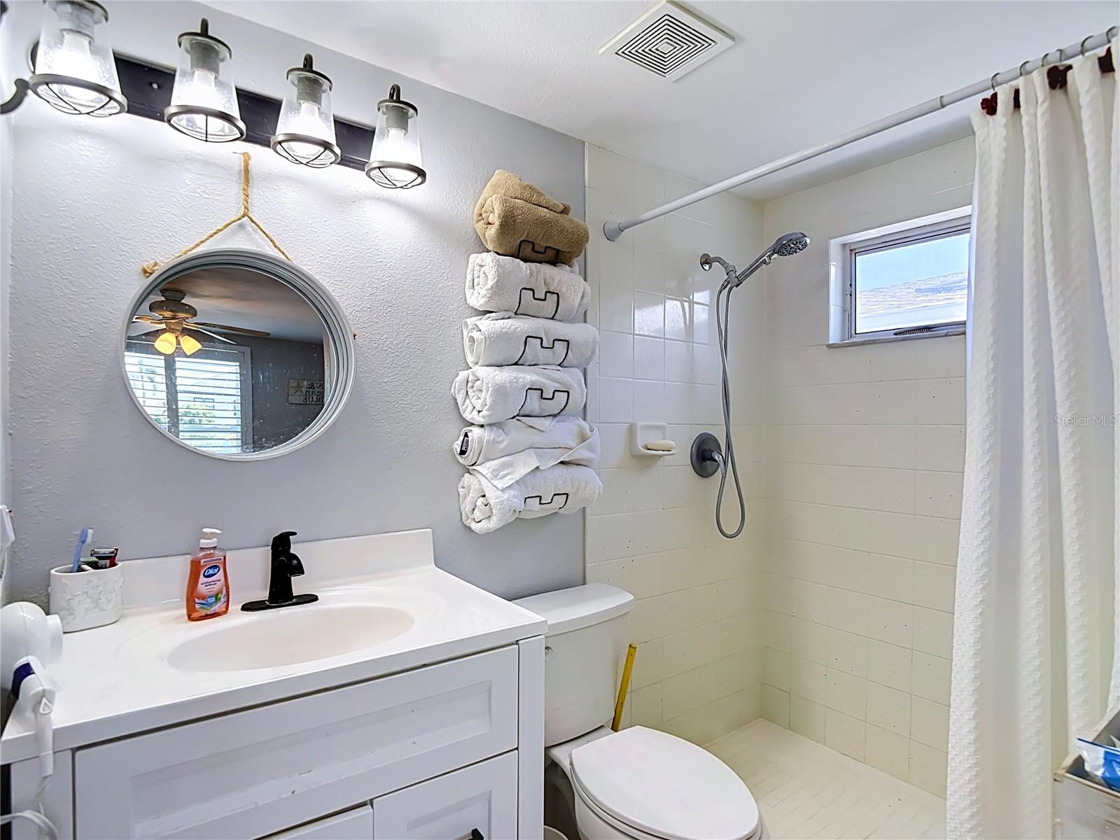 3516 FLORAMAR TER — photo 34