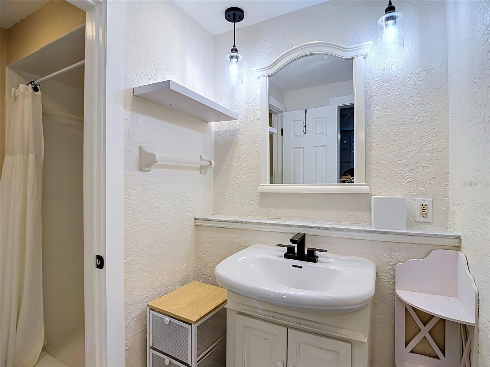 3516 FLORAMAR TER — photo 48