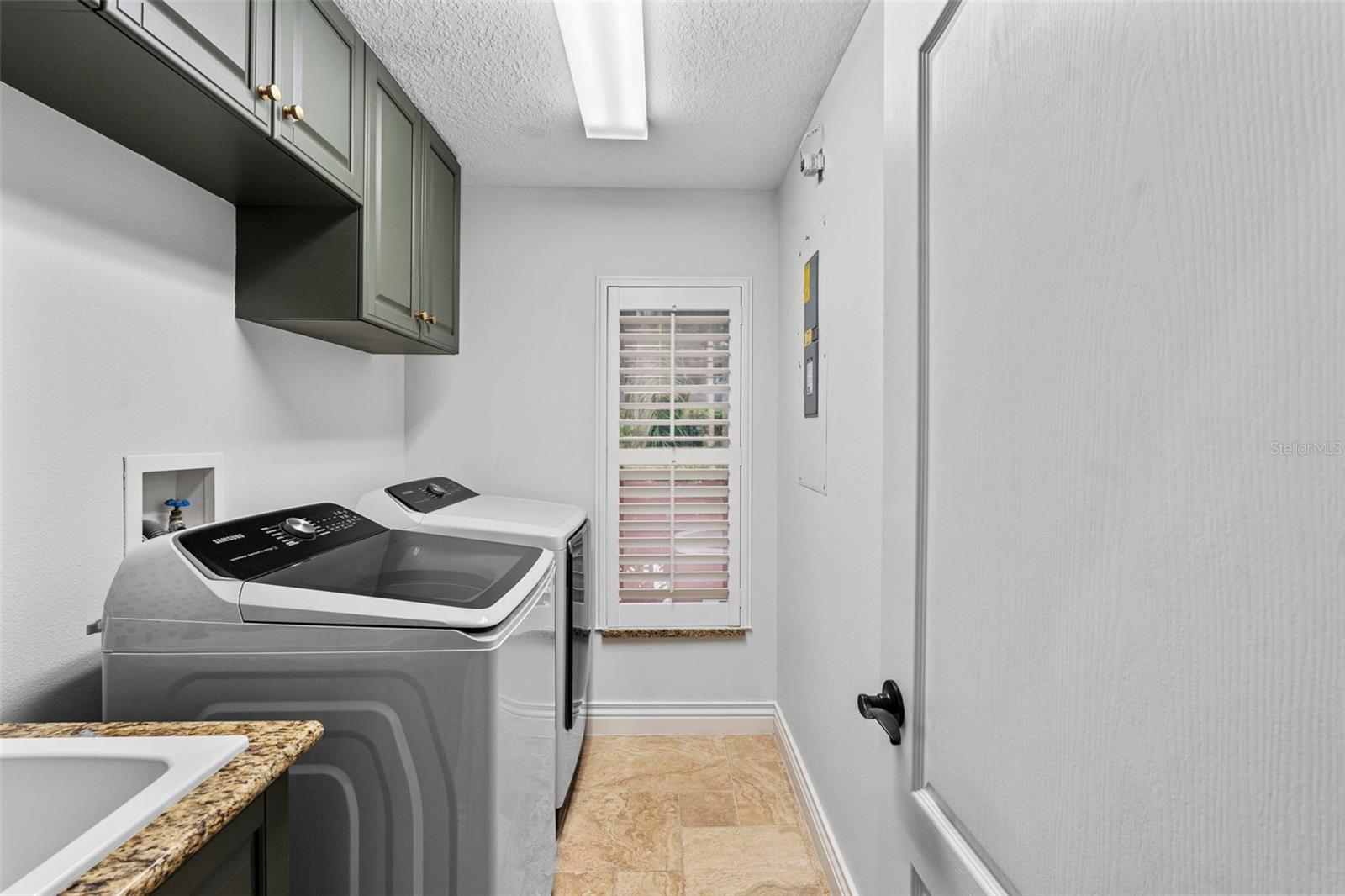 3626 JUSTIN DR — photo 35