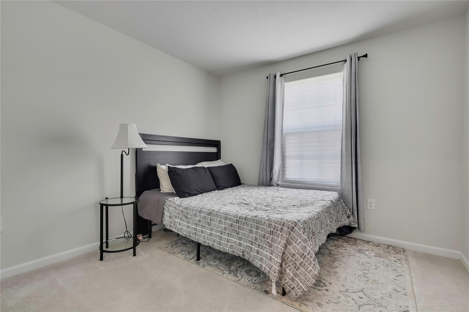 11912 THORNCREST DR — photo 35