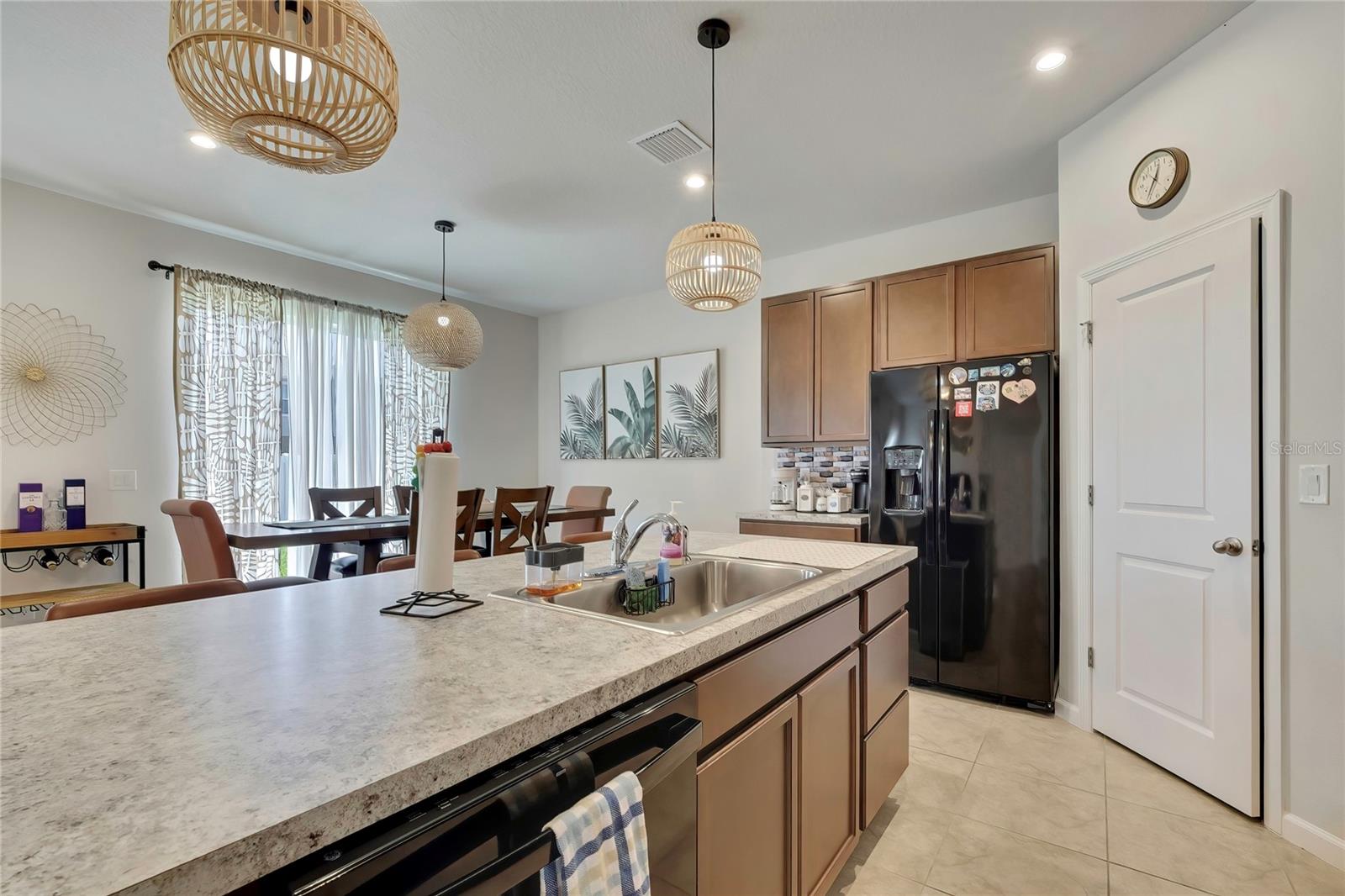 11912 THORNCREST DR — photo 15