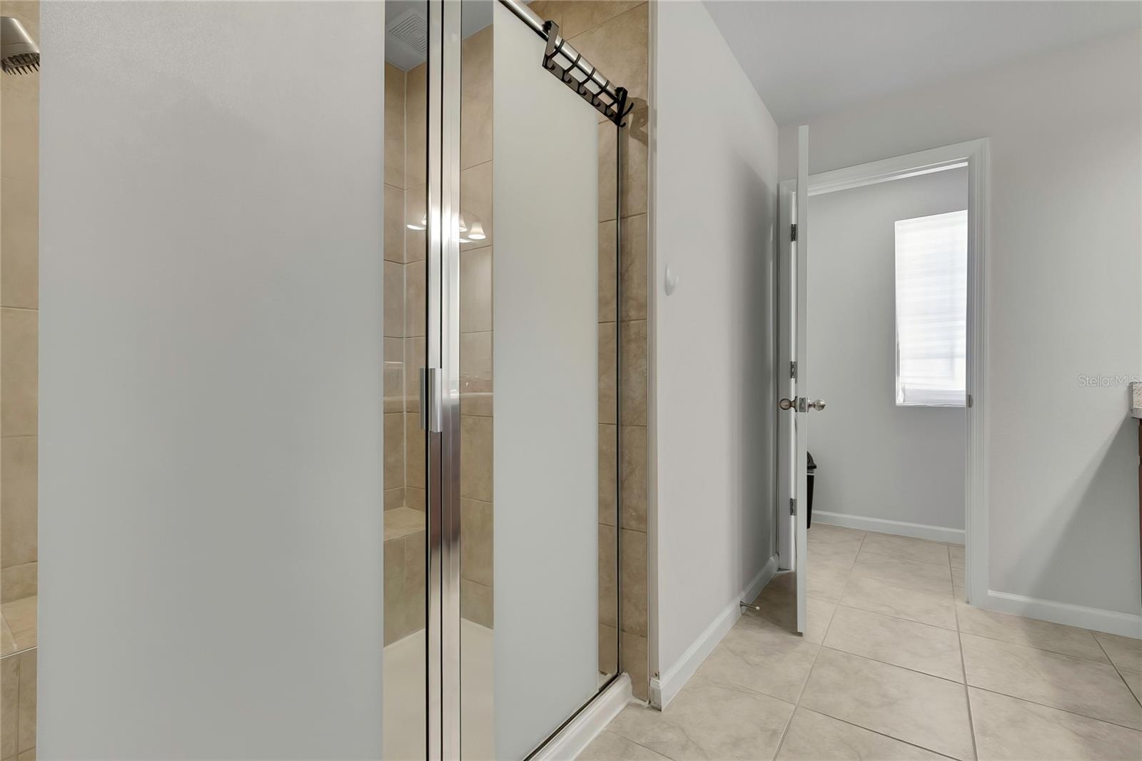 11912 THORNCREST DR — photo 29