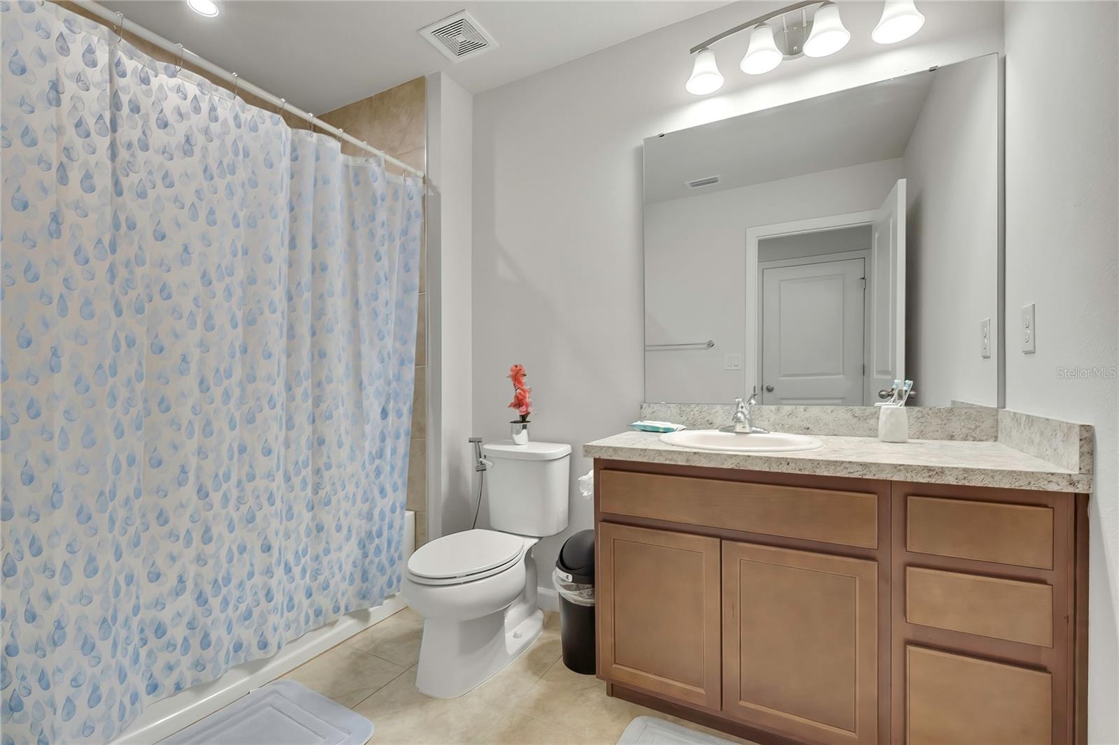 11912 THORNCREST DR — photo 34