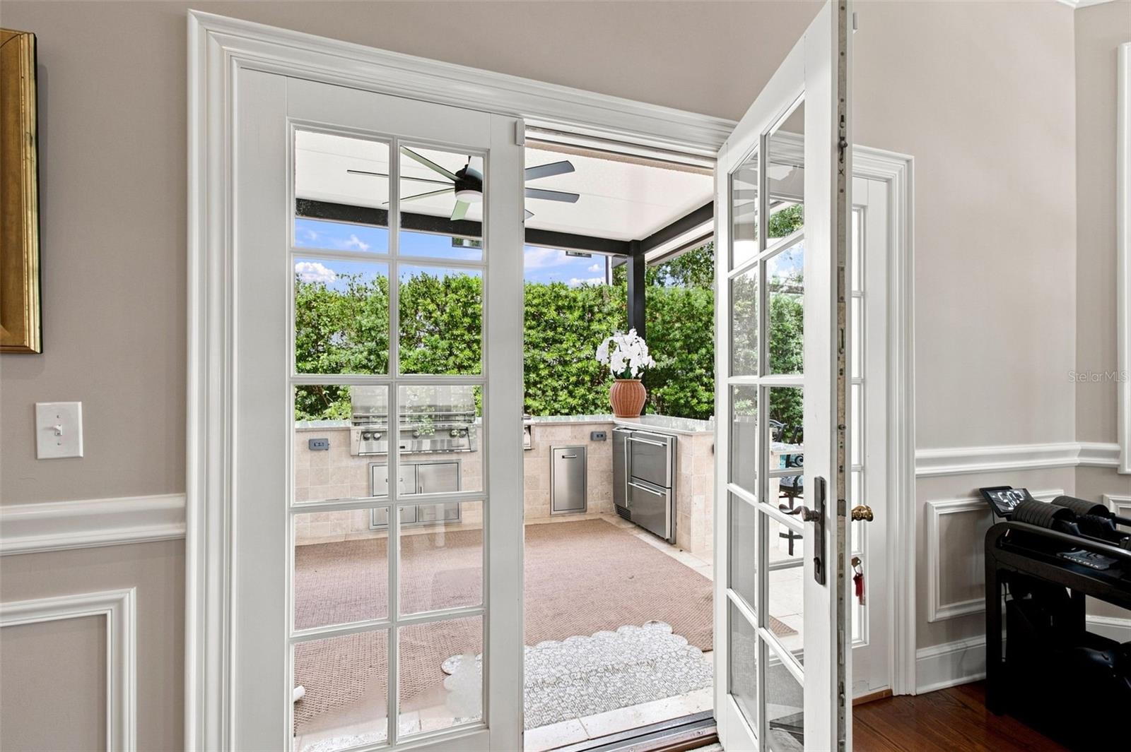4537 W SWANN AVE — photo 47