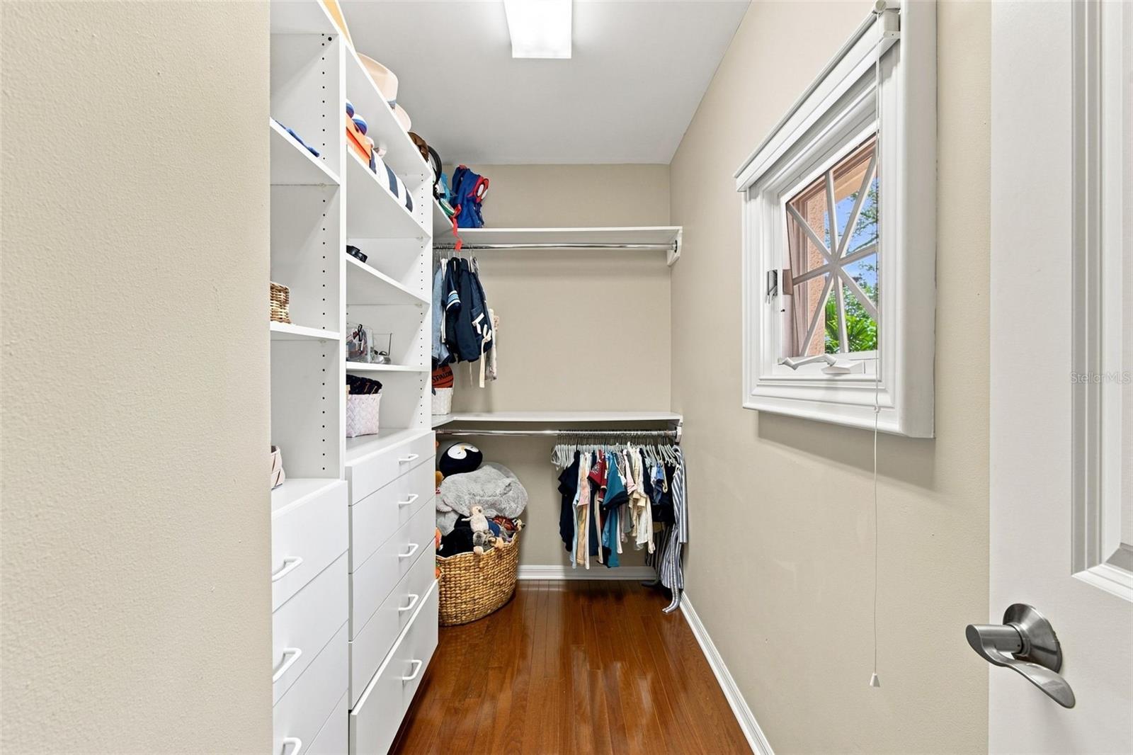 4537 W SWANN AVE — photo 39