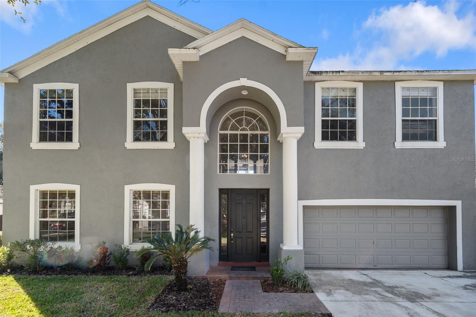 1542 MCCREA DR — photo 2
