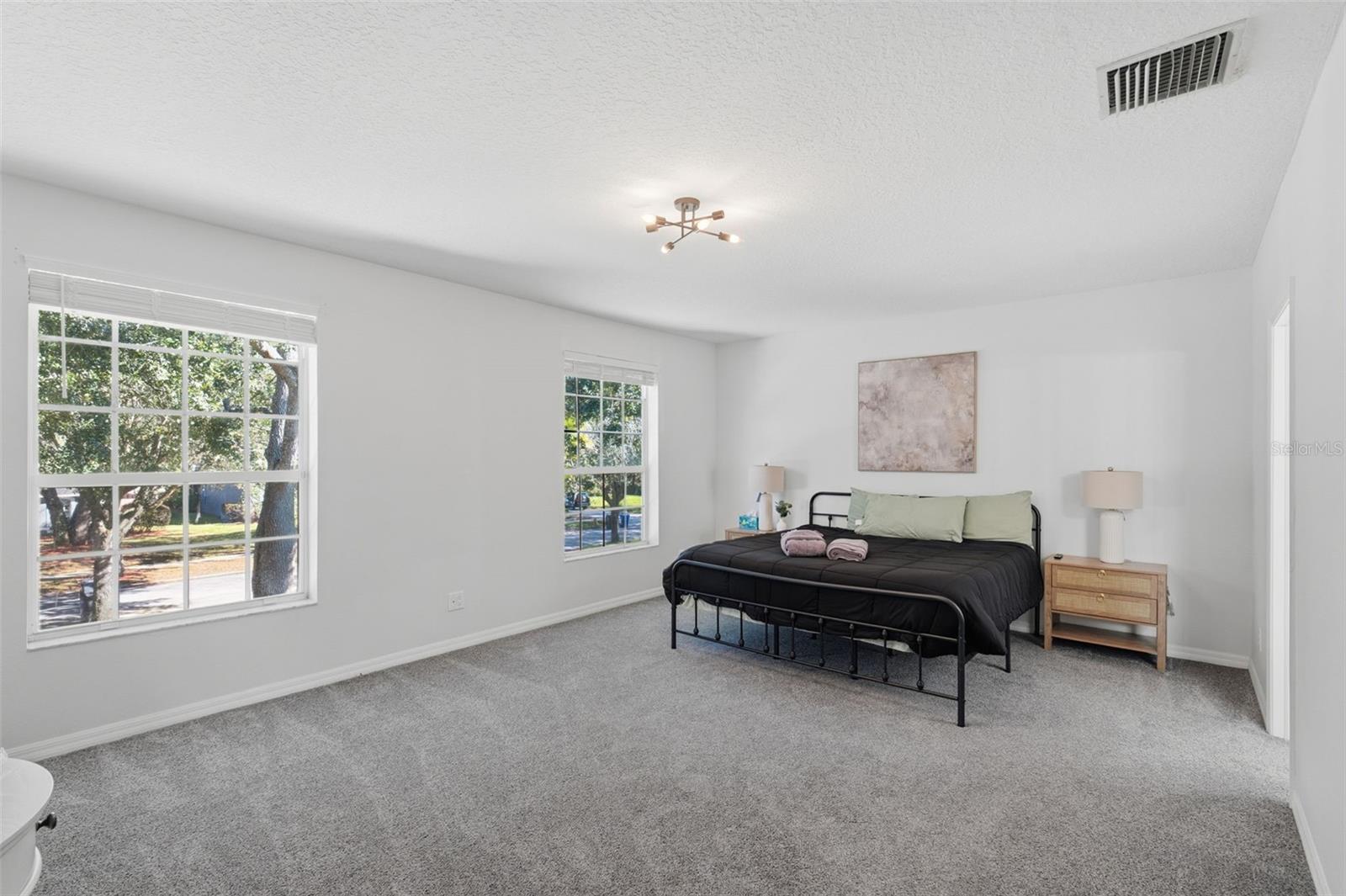 1542 MCCREA DR — photo 67