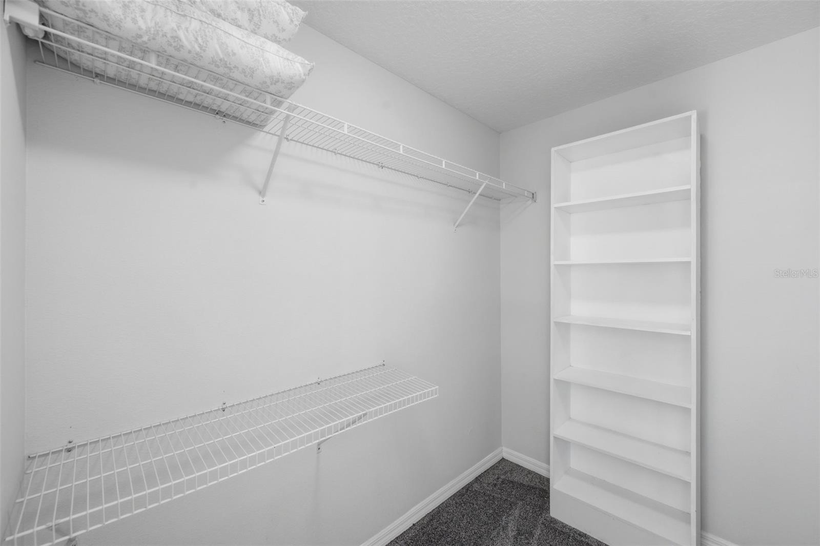 1542 MCCREA DR — photo 75