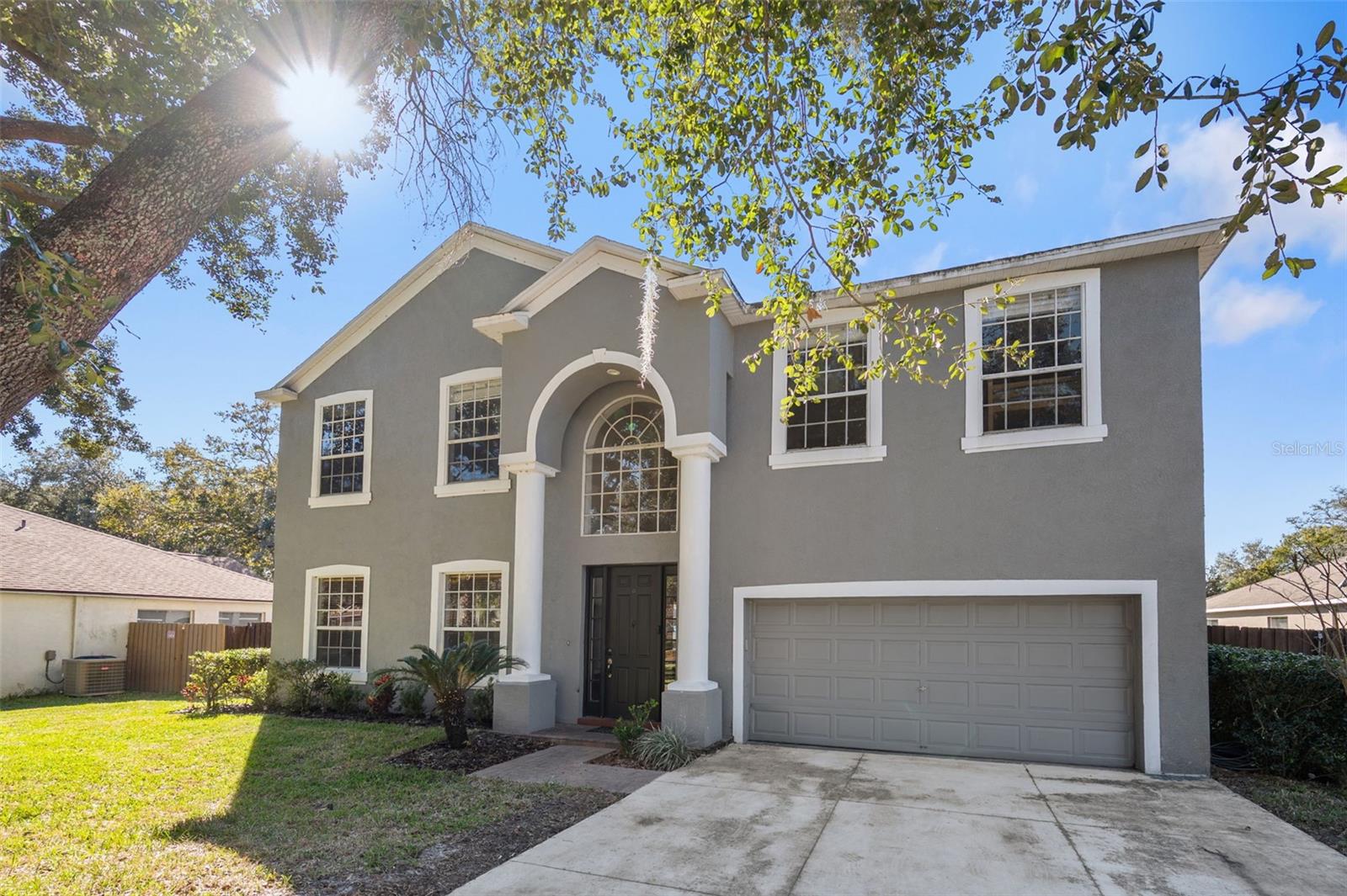1542 MCCREA DR — photo 3