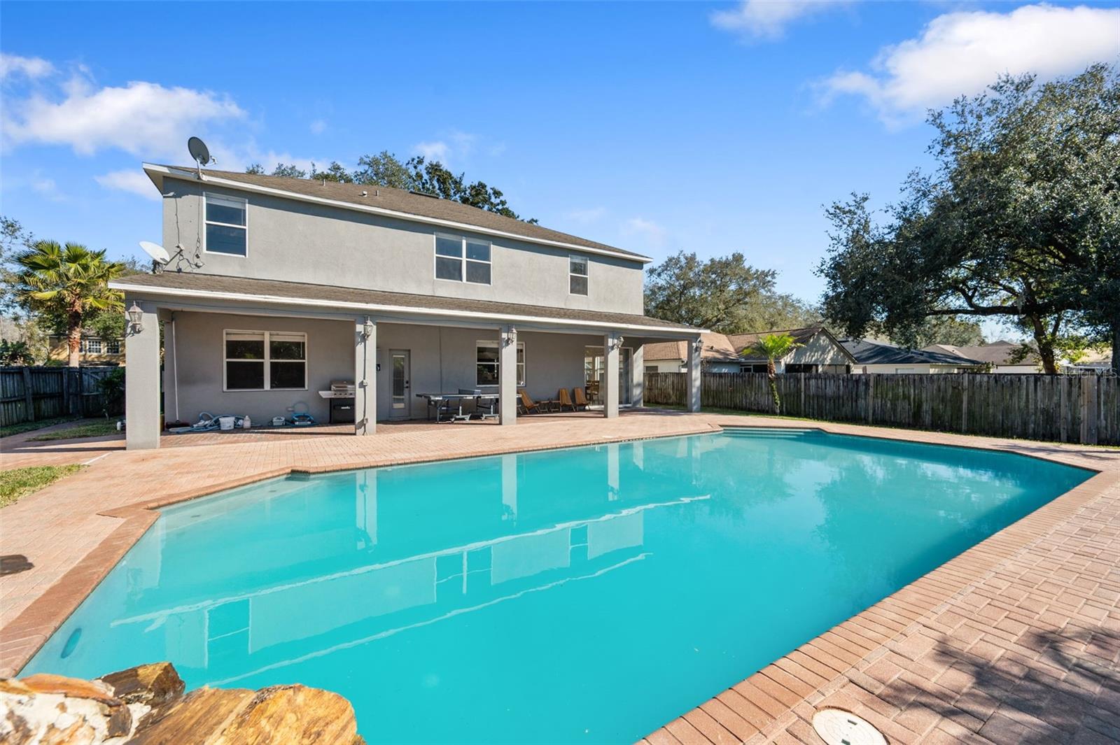 1542 MCCREA DR — photo 85