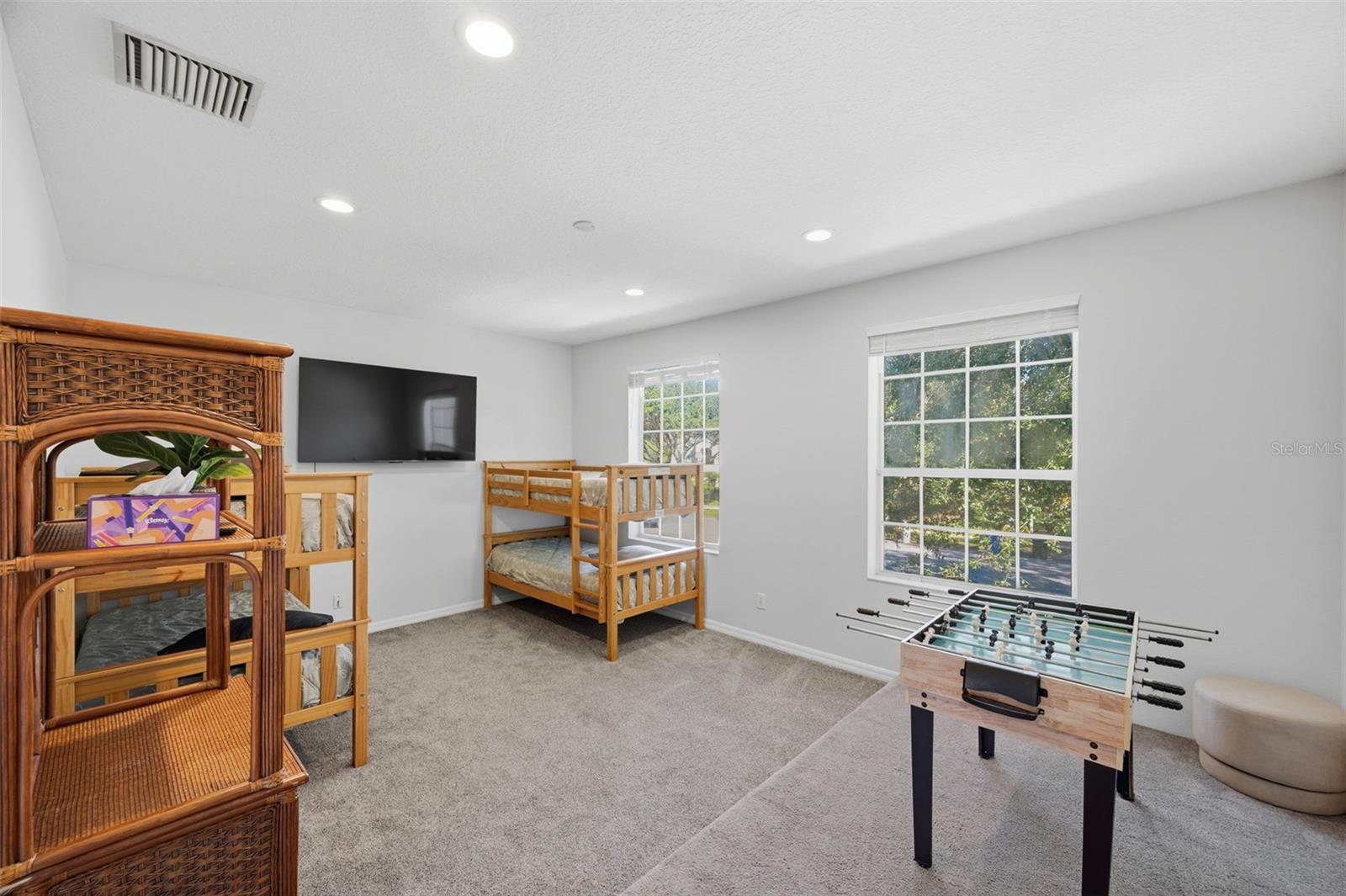 1542 MCCREA DR — photo 45