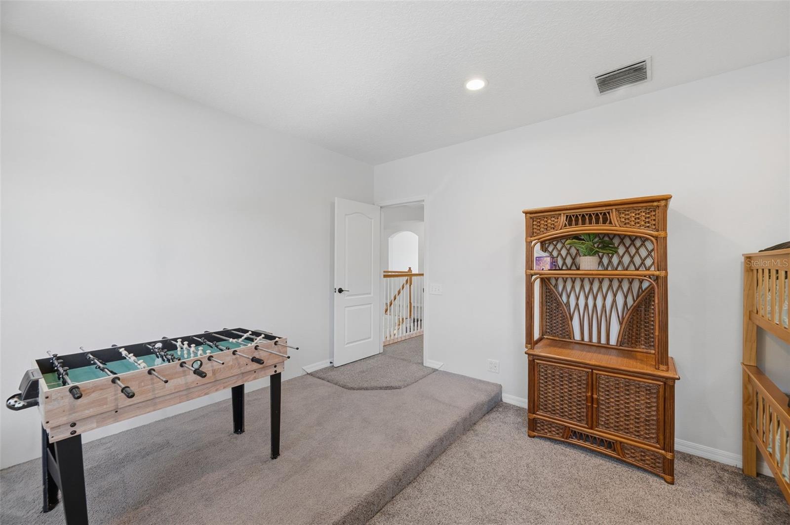 1542 MCCREA DR — photo 48