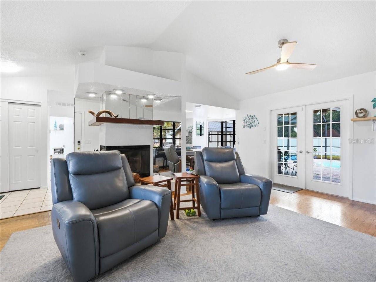 7022 ARBOR VIEW LN — photo 5
