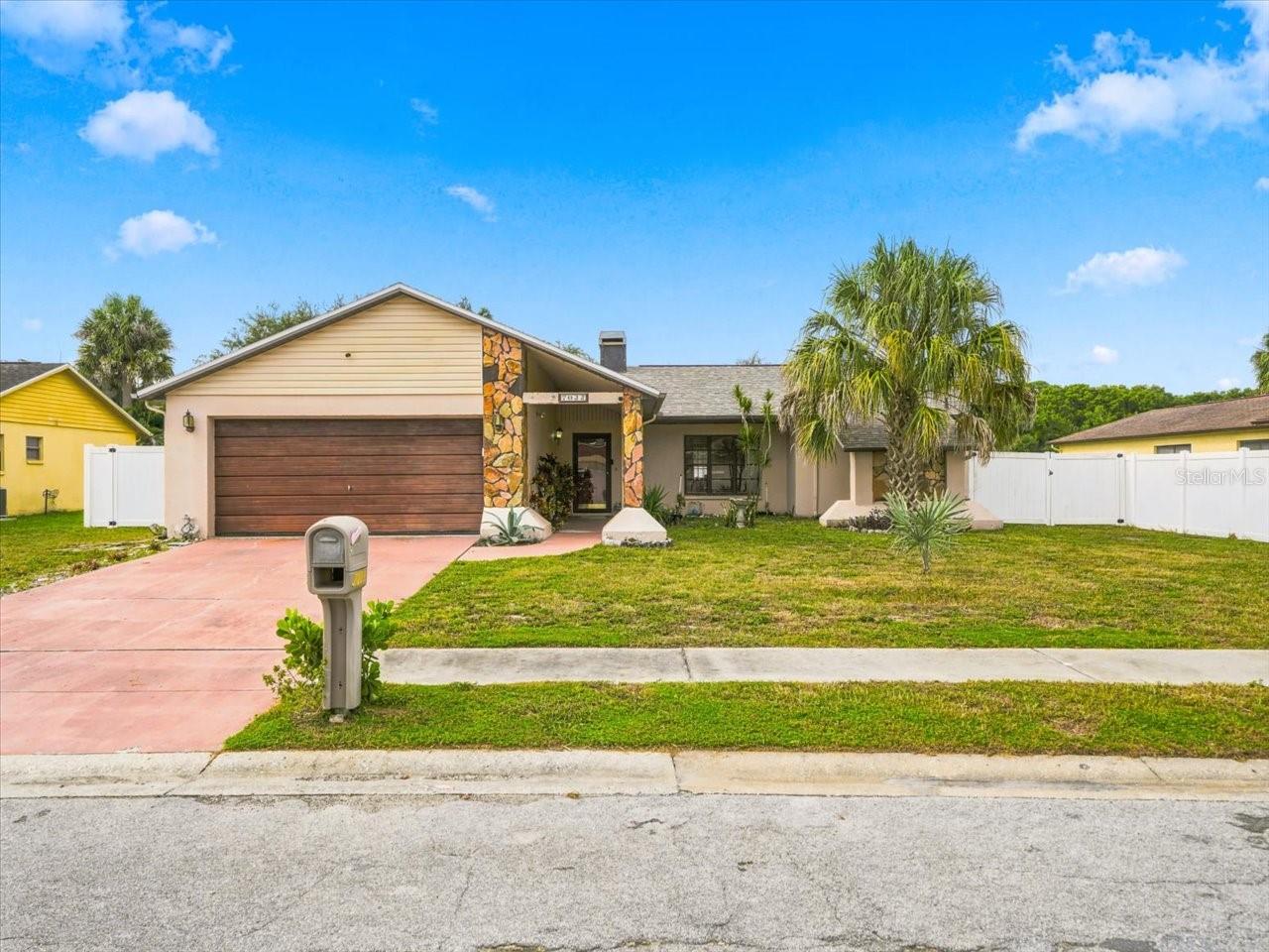 7022 ARBOR VIEW LN — photo 35