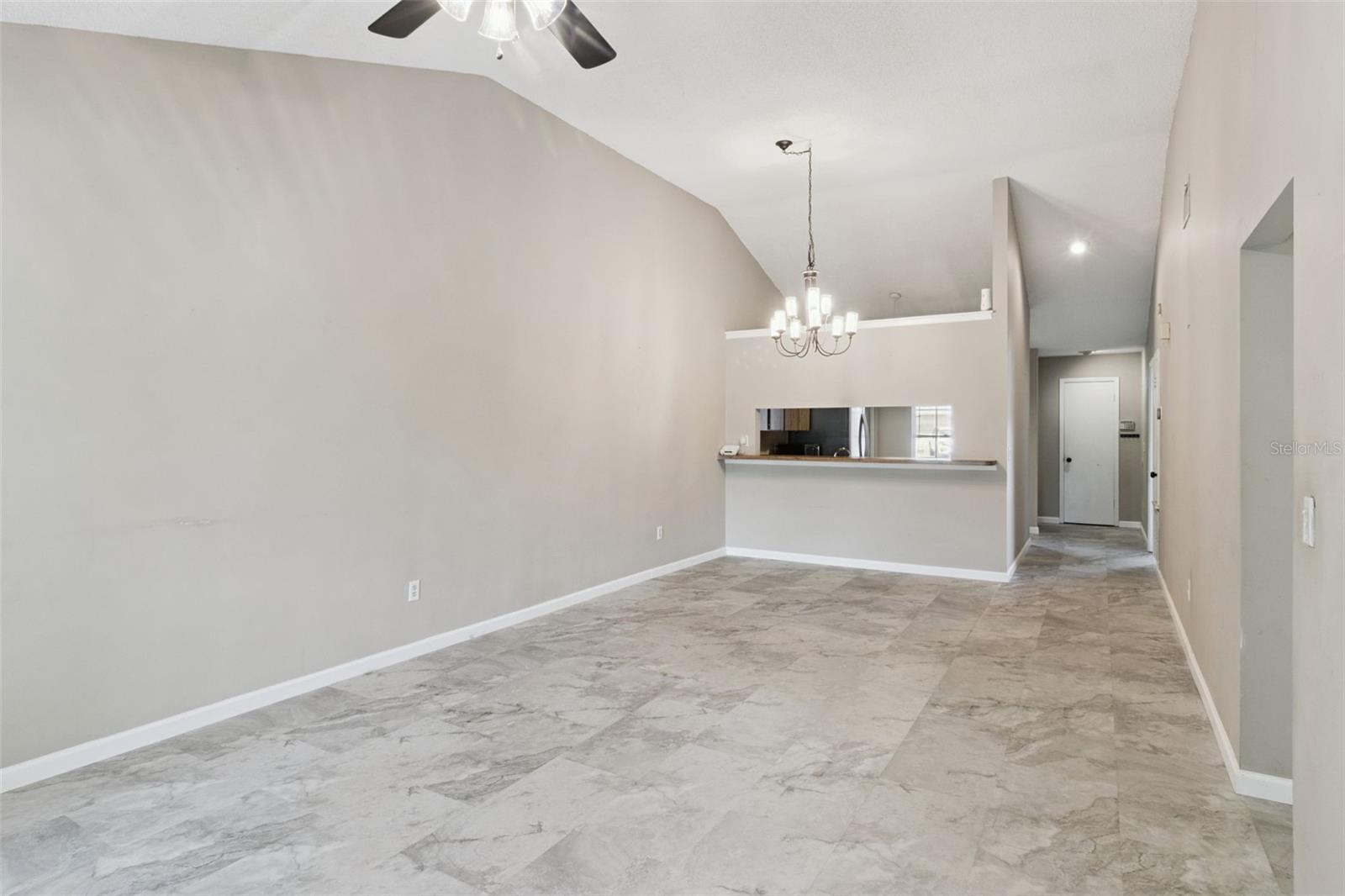 3244 LAUREL DALE DR — photo 5