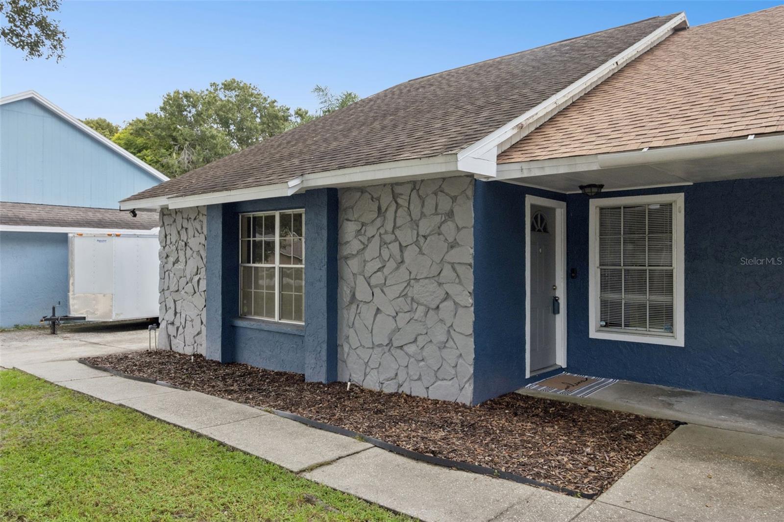 3244 LAUREL DALE DR — photo 2