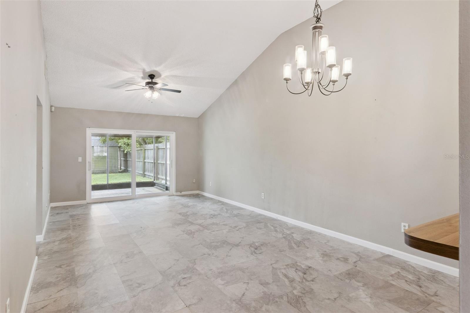3244 LAUREL DALE DR — photo 8