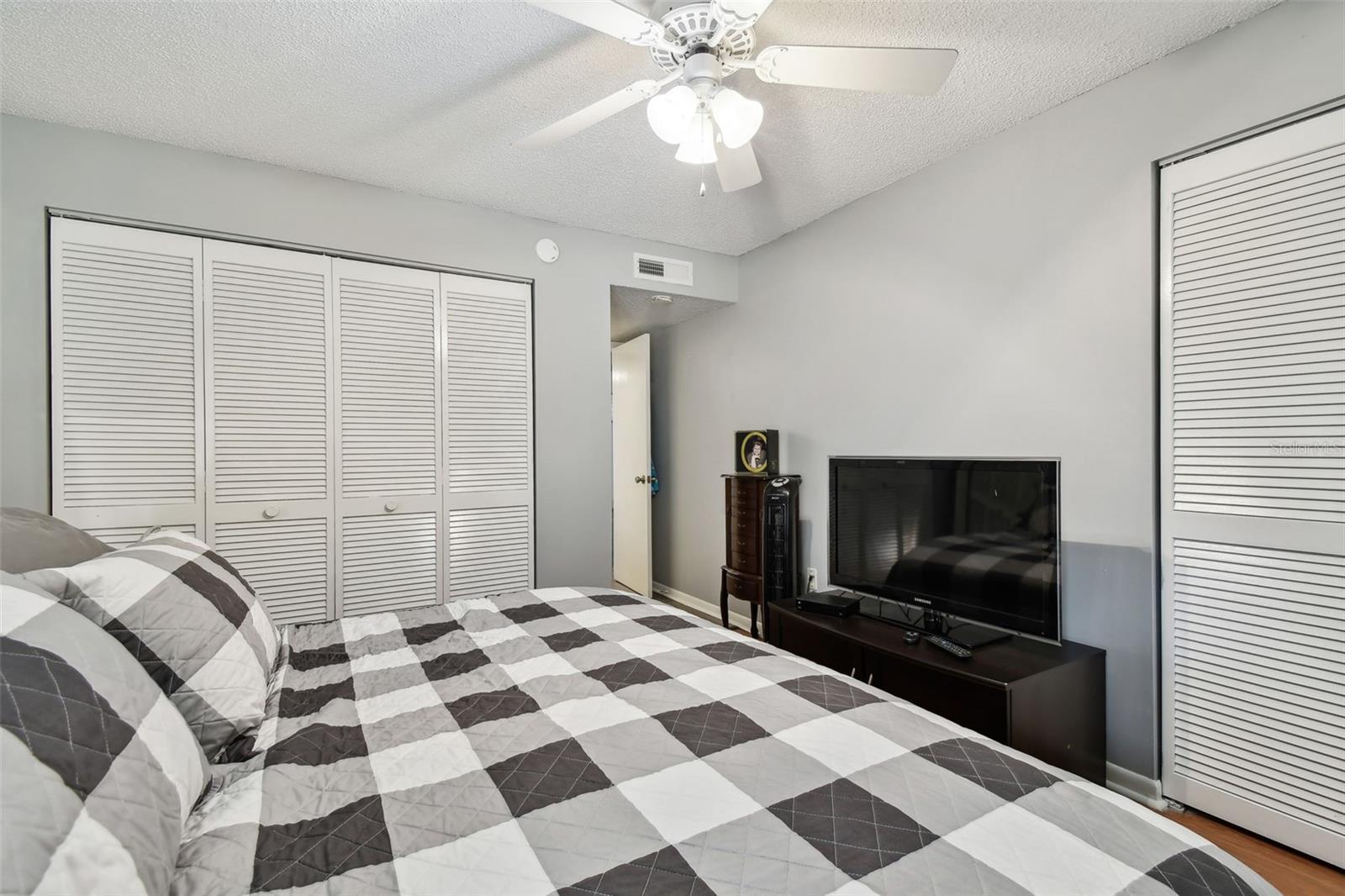 2650 COUNTRYSIDE BLVD #C309 — photo 27