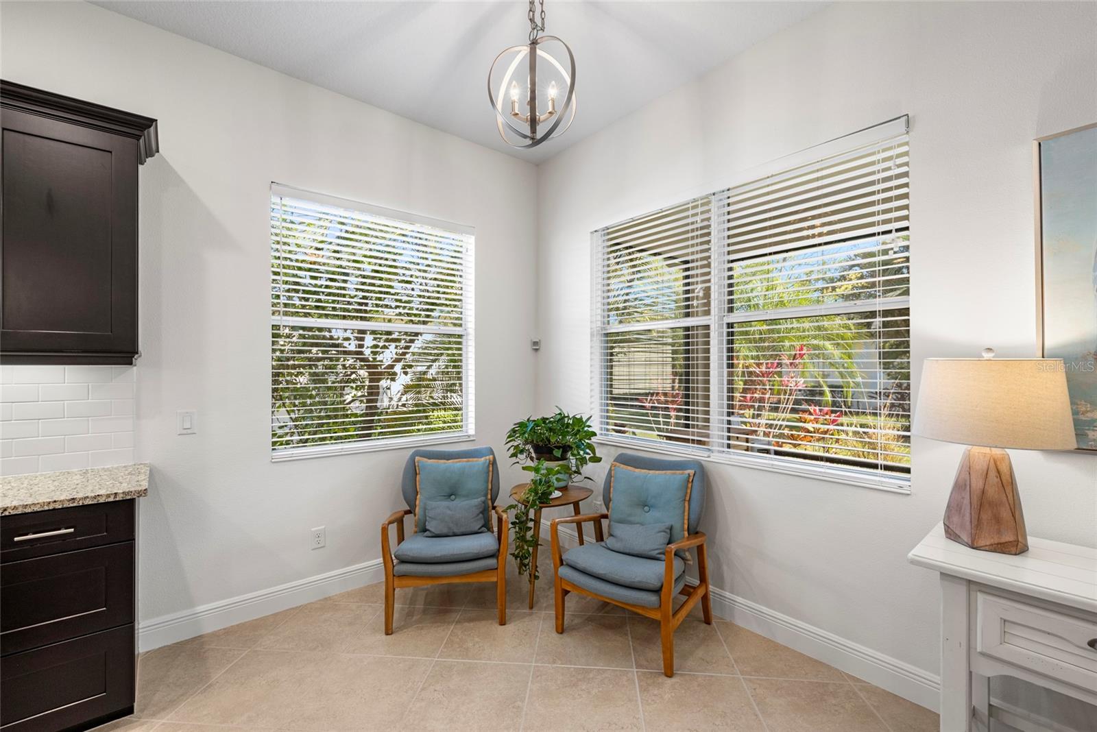 4623 CLAREMONT PARK DR — photo 17