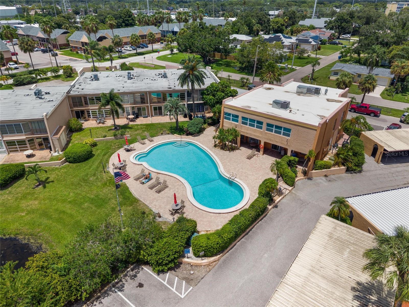 225 COUNTRY CLUB DR #E343 — photo 45