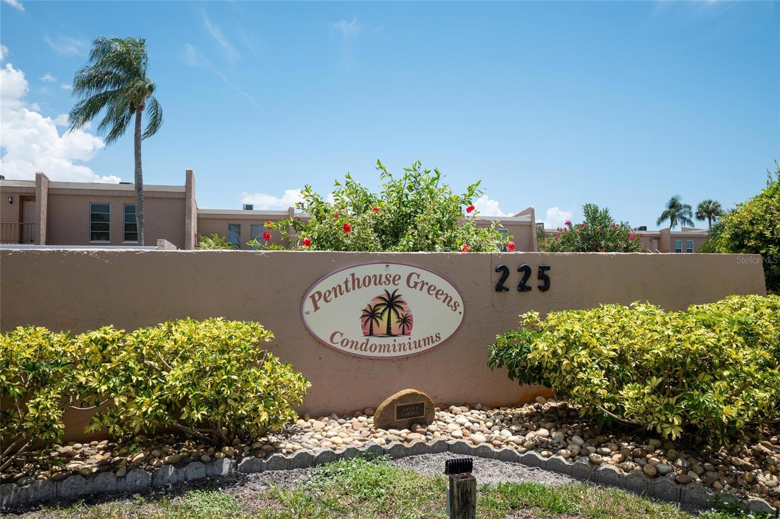 225 COUNTRY CLUB DR #E343 — photo 2