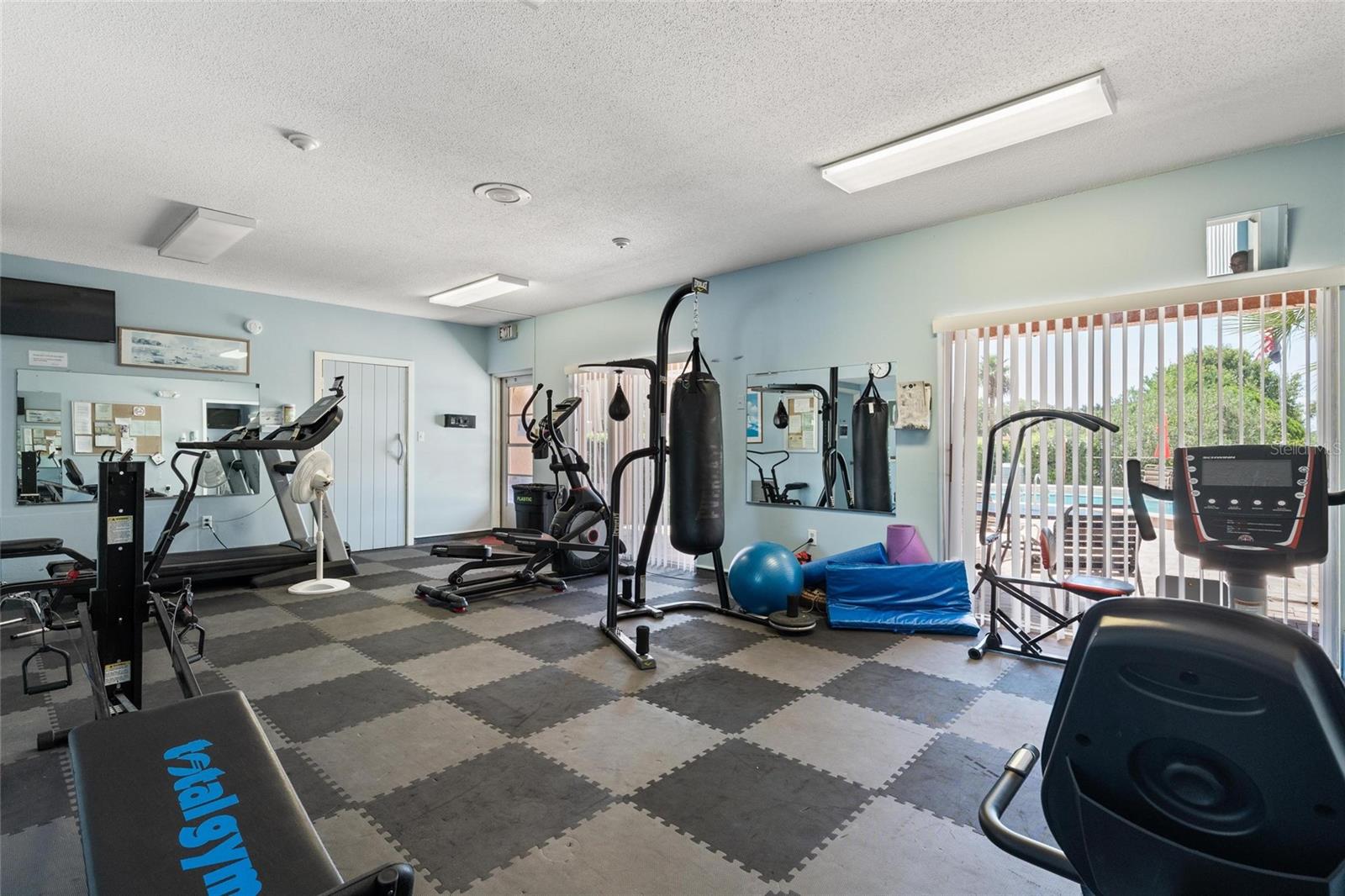 225 COUNTRY CLUB DR #E343 — photo 38