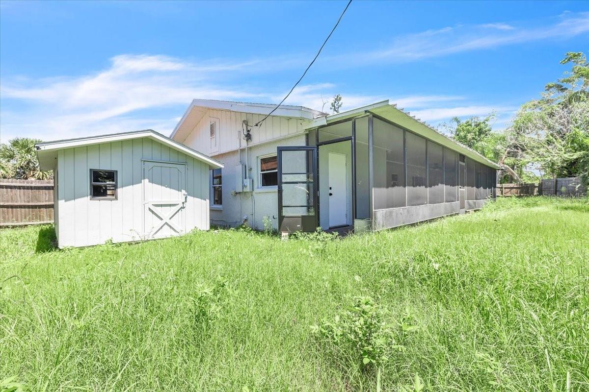 807 LUCILLE AVE — photo 30