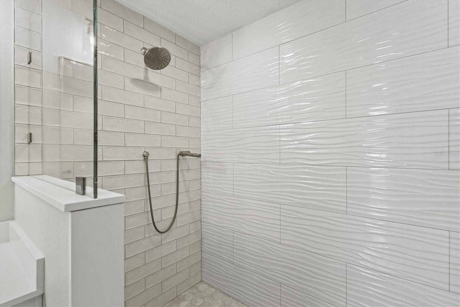 212 S DAKOTA AVE #E — photo 33