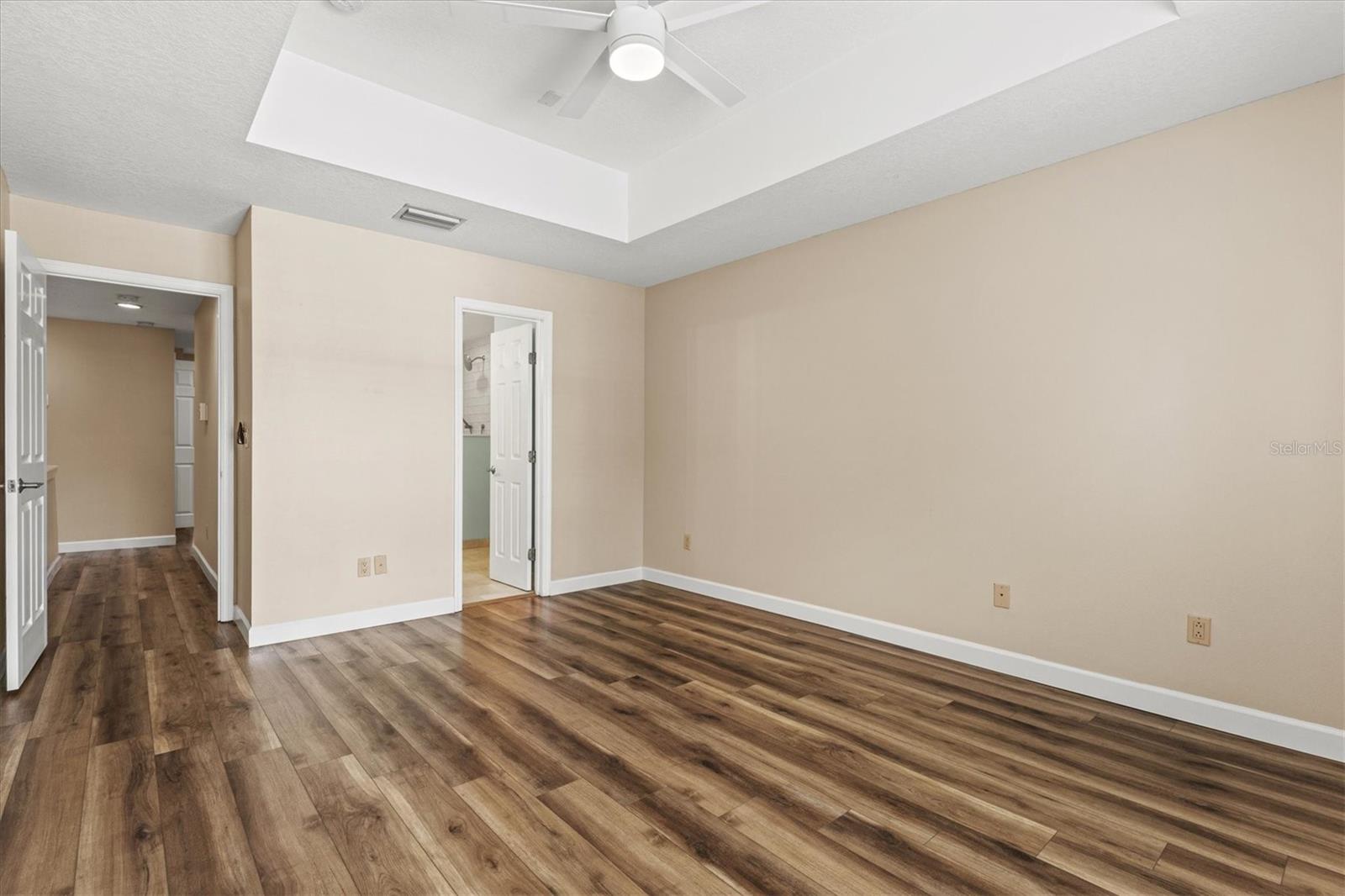 212 S DAKOTA AVE #E — photo 26
